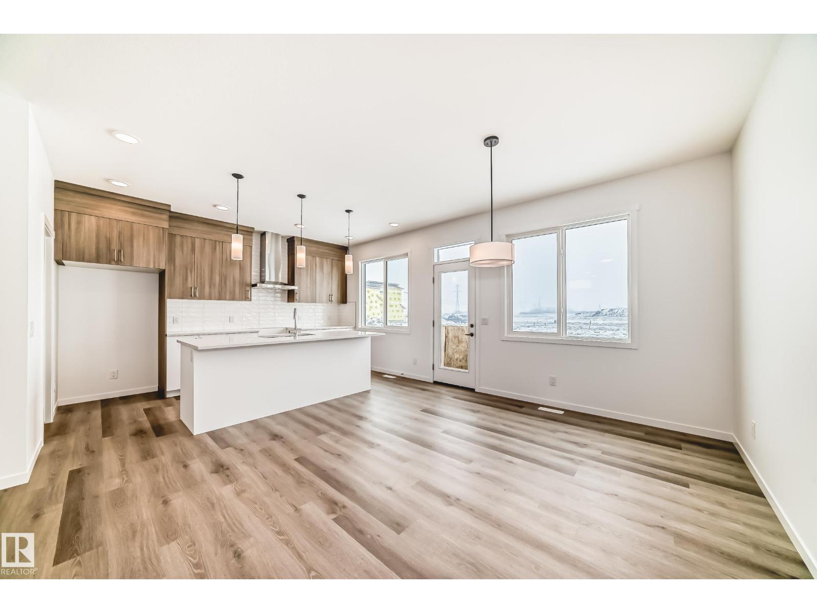 2420 Egret Lo Nw, Edmonton, Alberta  T6M 3G9 - Photo 12 - E4479160