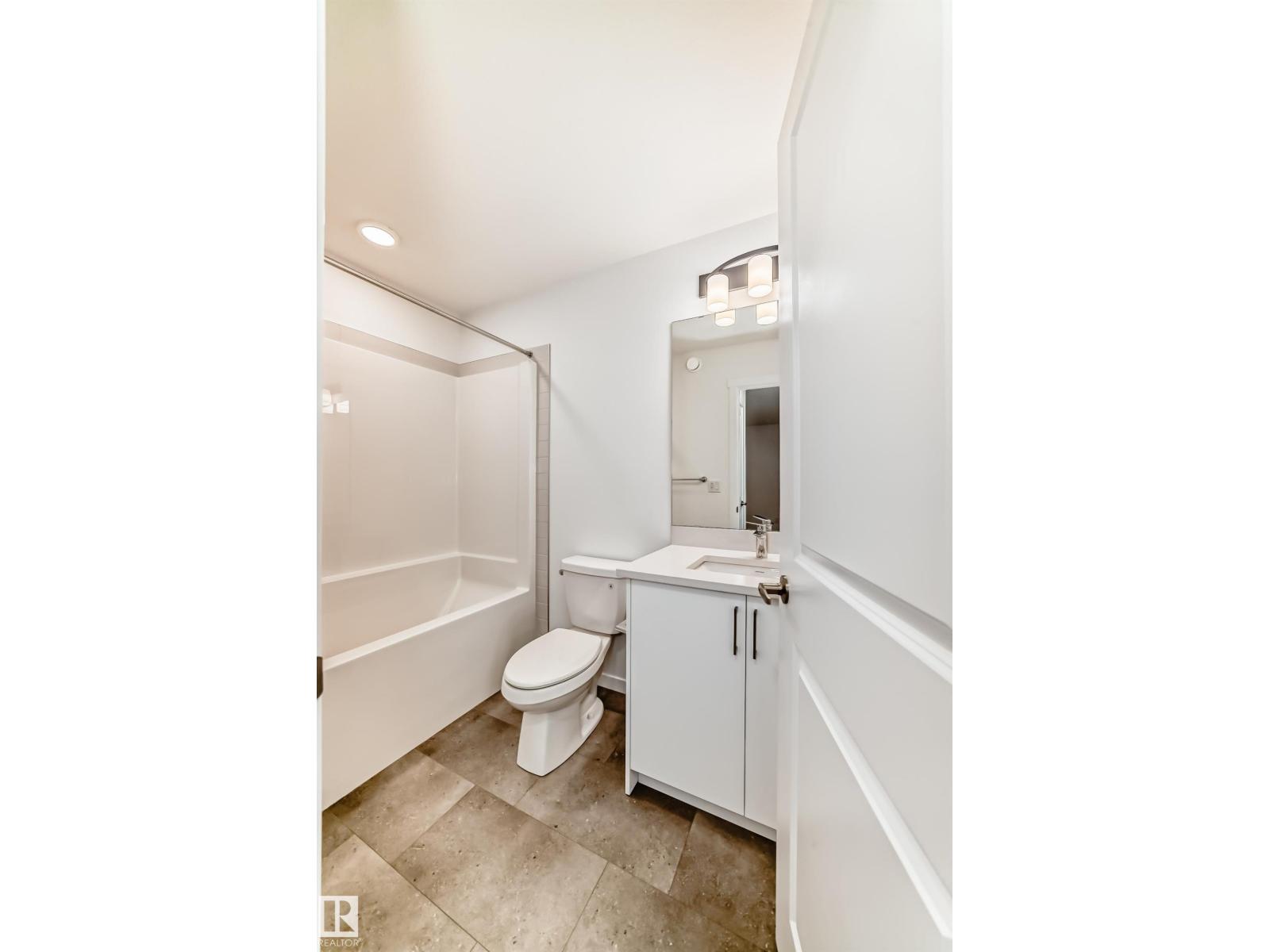 2420 Egret Lo Nw, Edmonton, Alberta  T6M 3G9 - Photo 40 - E4479160