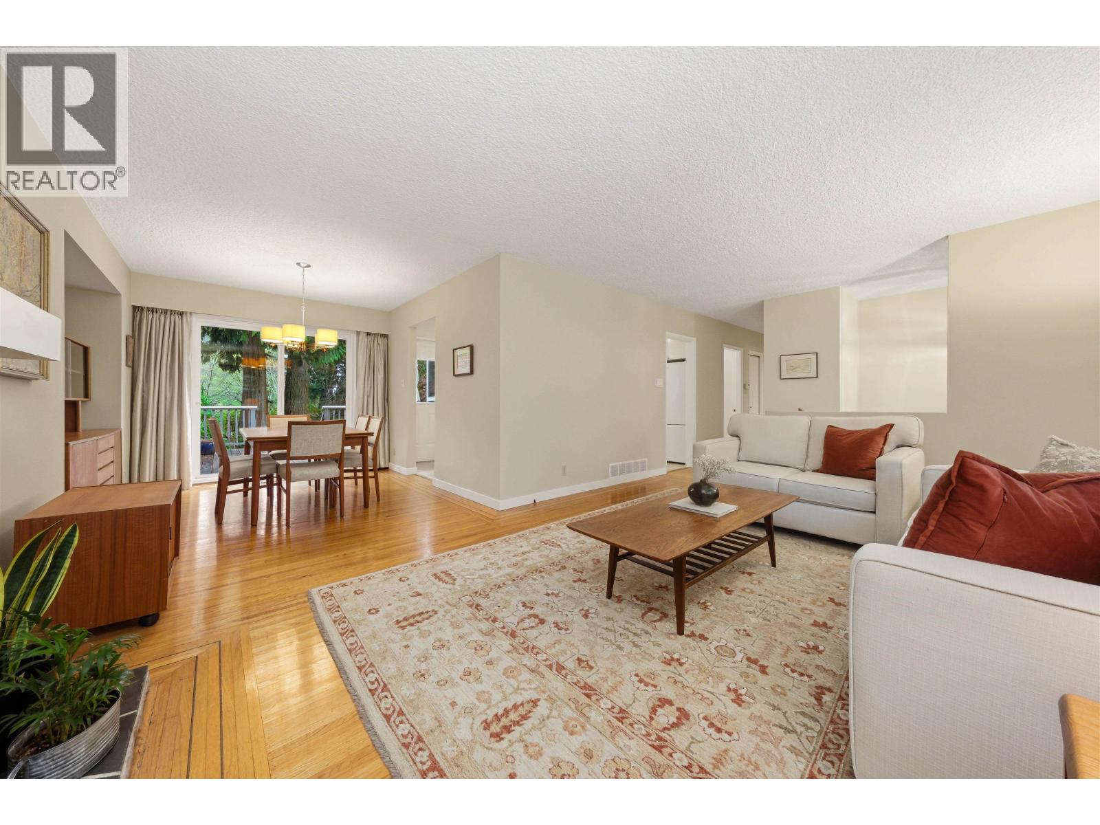 2829 Sechelt Drive, North Vancouver, British Columbia  V7H 1P5 - Photo 12 - R3112134