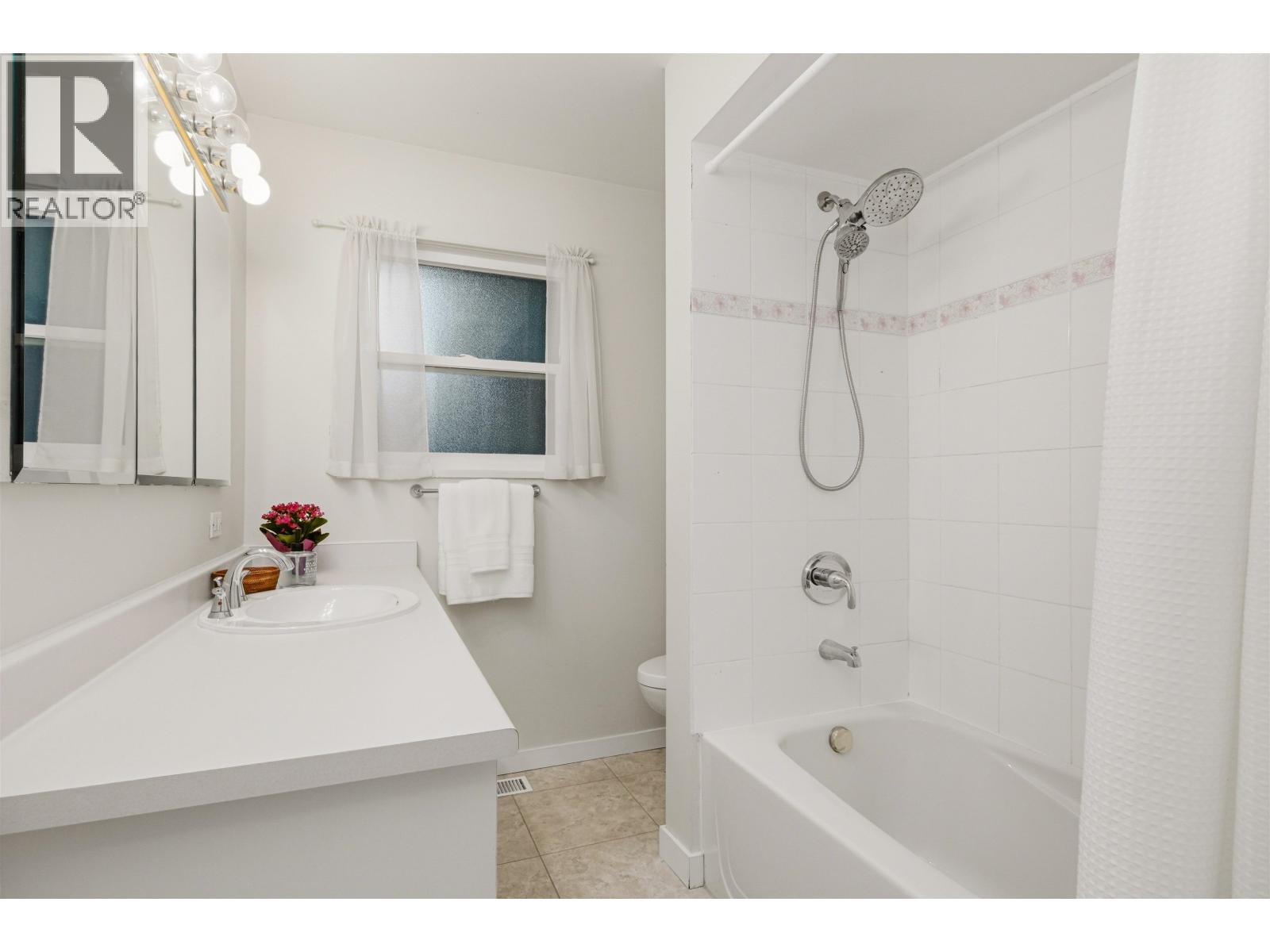 2829 Sechelt Drive, North Vancouver, British Columbia  V7H 1P5 - Photo 18 - R3112134