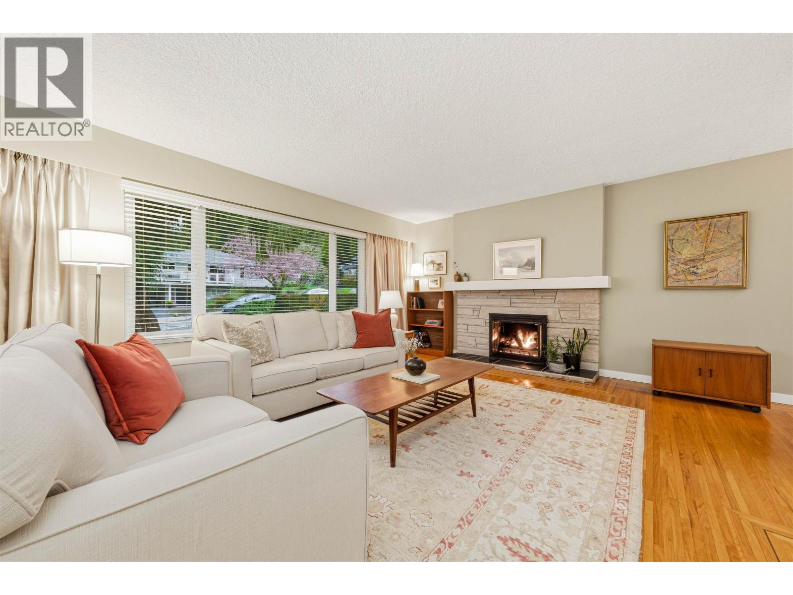 2829 Sechelt Drive, North Vancouver, British Columbia  V7H 1P5 - Photo 5 - R3112134