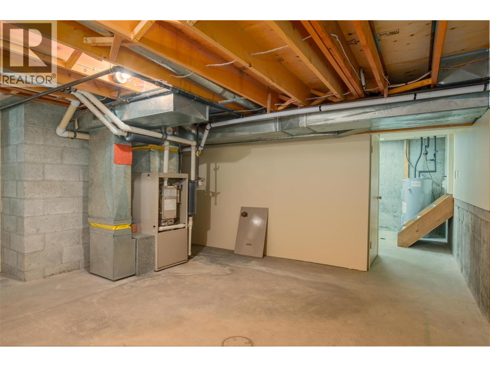 25 Wilson Road, Christina Lake, British Columbia  V0H 1E0 - Photo 33 - 10372571