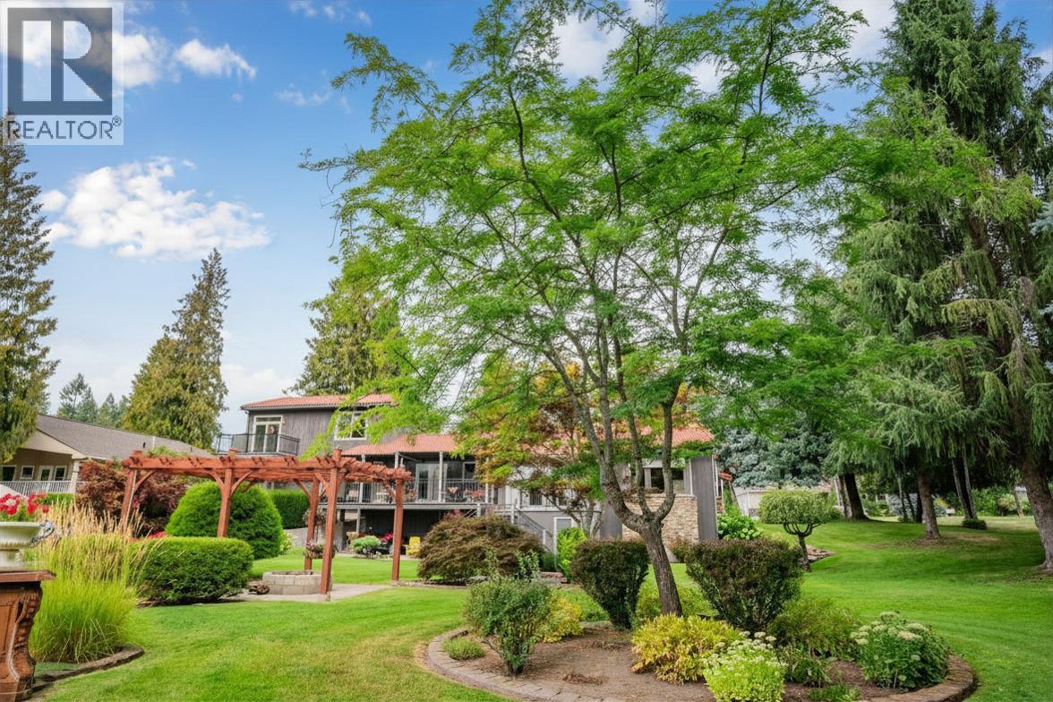 25 Wilson Road, Christina Lake, British Columbia  V0H 1E0 - Photo 76 - 10372571