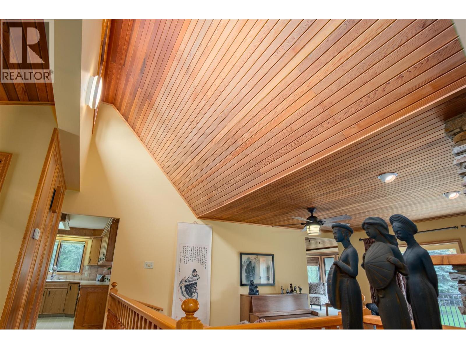 25 Wilson Road, Christina Lake, British Columbia  V0H 1E0 - Photo 4 - 10372571