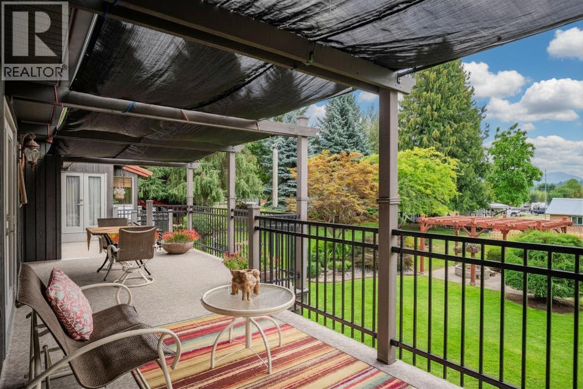 25 Wilson Road, Christina Lake, British Columbia  V0H 1E0 - Photo 72 - 10372571