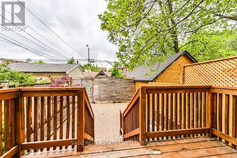 Main Floor - 650 Markham Street, Toronto, Ontario  M6G 2L9 - Photo 3 - C13004408