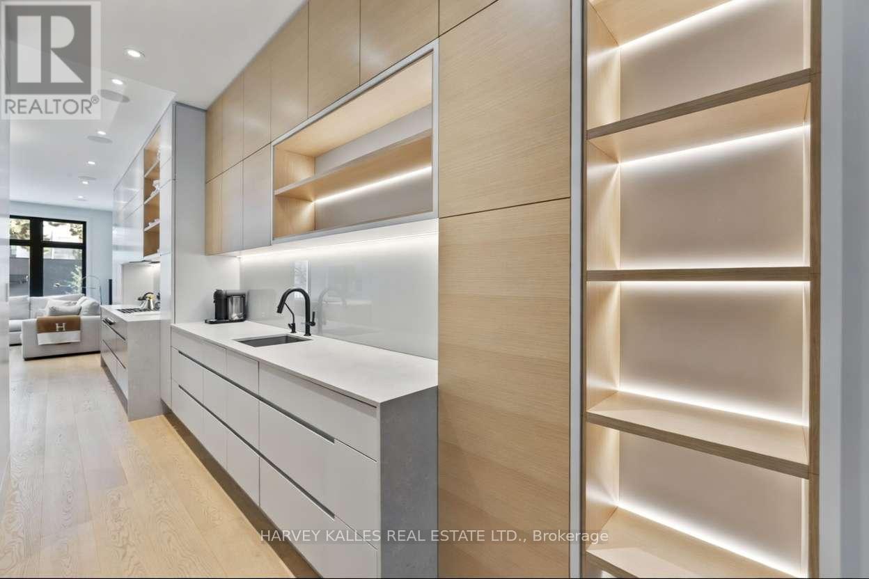 43 Summerhill Avenue, Toronto, Ontario  M4T 1A9 - Photo 10 - C13004414