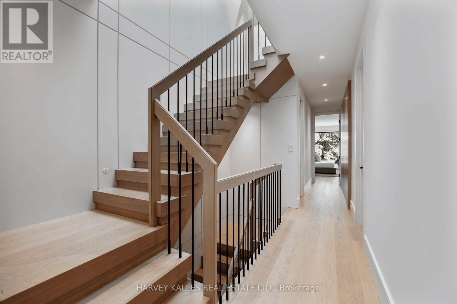 43 Summerhill Avenue, Toronto, Ontario  M4T 1A9 - Photo 5 - C13004414