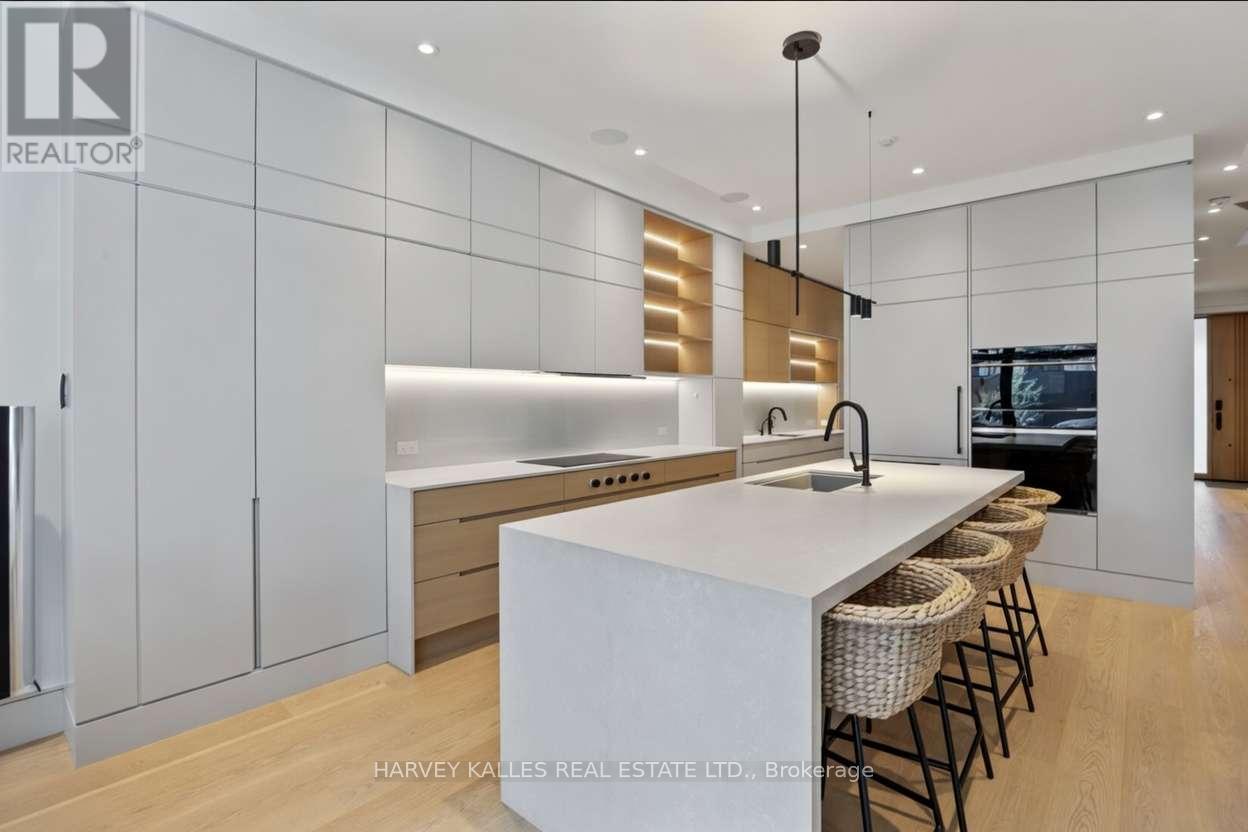 43 Summerhill Avenue, Toronto, Ontario  M4T 1A9 - Photo 8 - C13004414