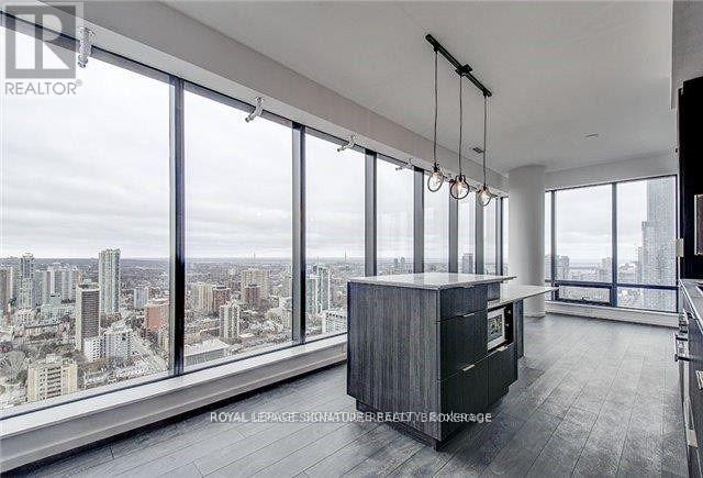 4002 - 5 St Joseph Street, Toronto, Ontario  M4Y 1J6 - Photo 2 - C13004440