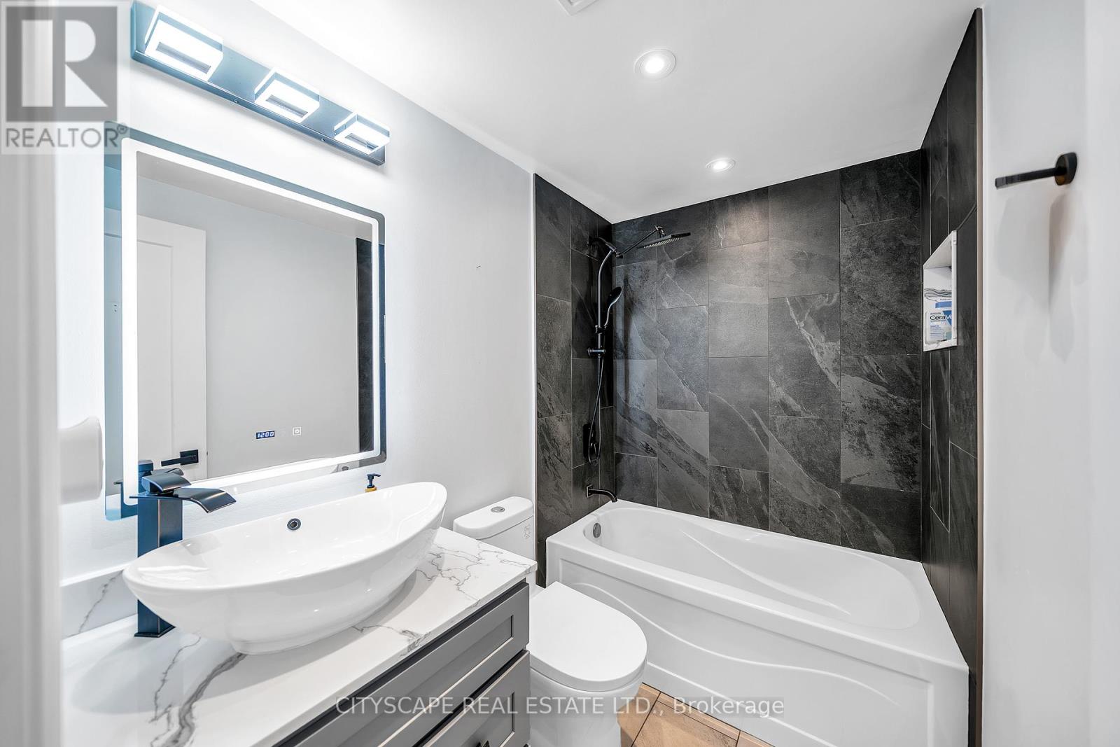 Main - 1605 Deerbrook Drive, Pickering, Ontario  L1V 5B8 - Photo 15 - E13004446