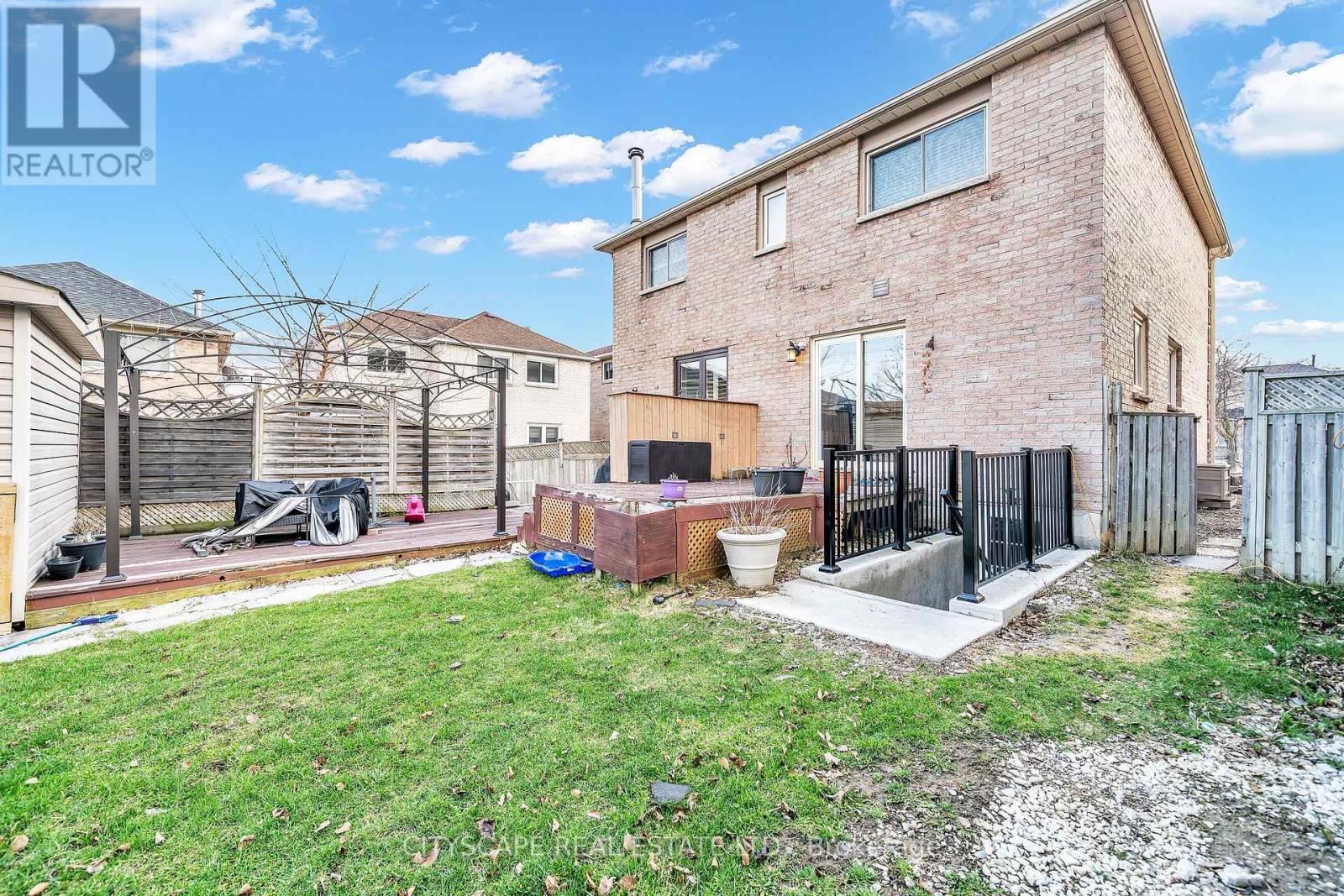 Main - 1605 Deerbrook Drive, Pickering, Ontario  L1V 5B8 - Photo 20 - E13004446