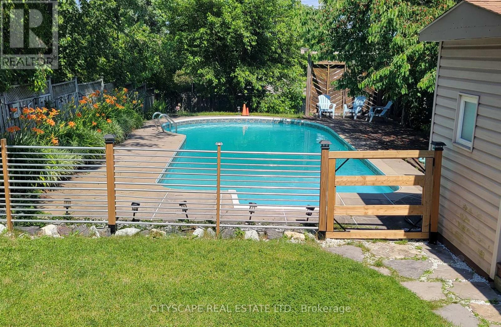 Main - 1605 Deerbrook Drive, Pickering, Ontario  L1V 5B8 - Photo 22 - E13004446