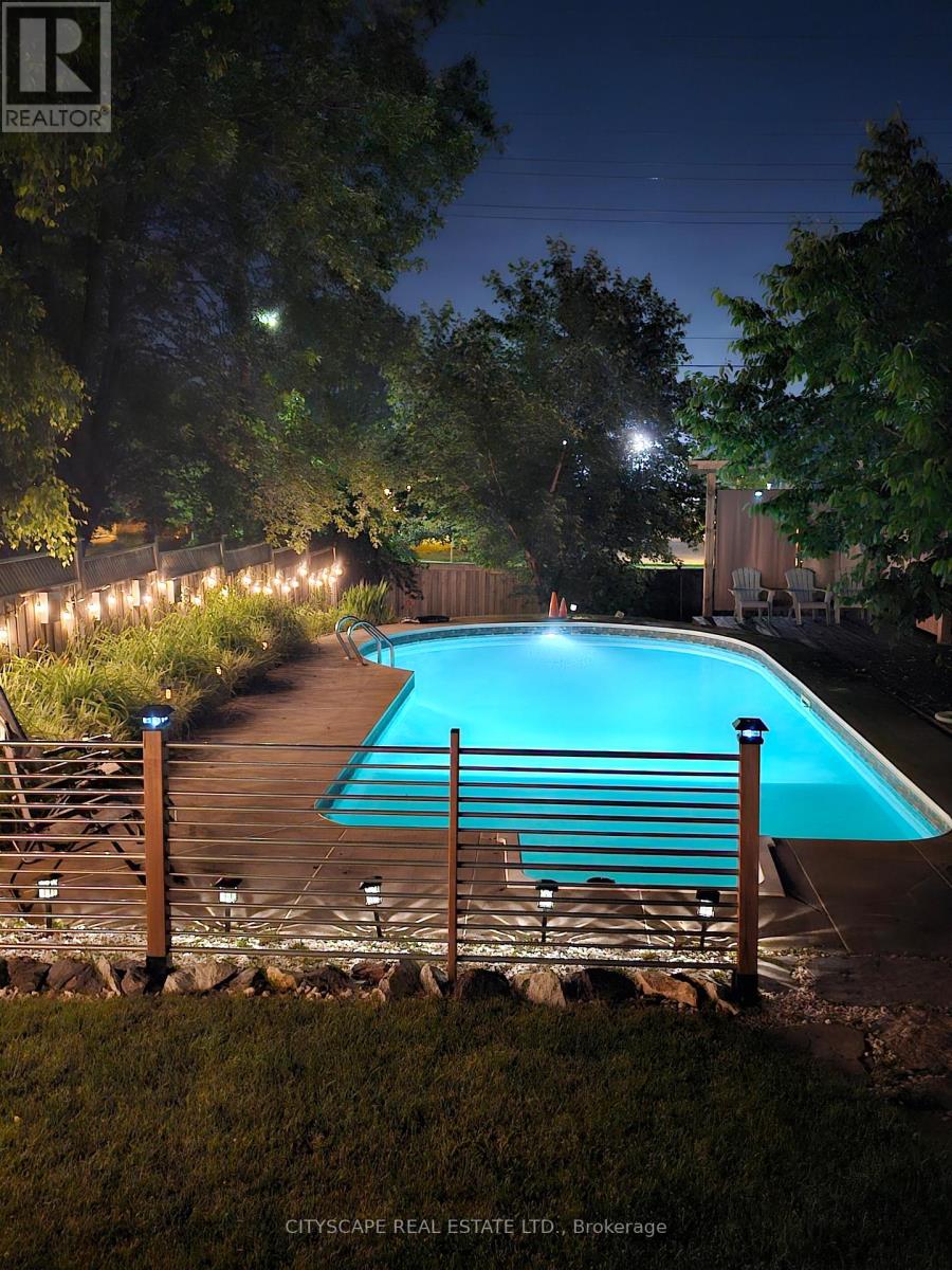 Main - 1605 Deerbrook Drive, Pickering, Ontario  L1V 5B8 - Photo 23 - E13004446