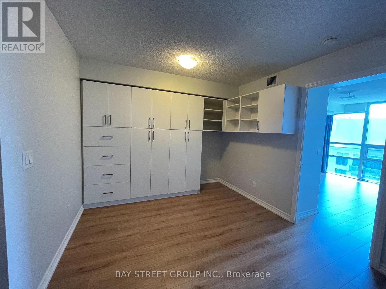 2115 - 19 Grand Trunk Crescent, Toronto, Ontario  M5J 3A3 - Photo 7 - C13004088