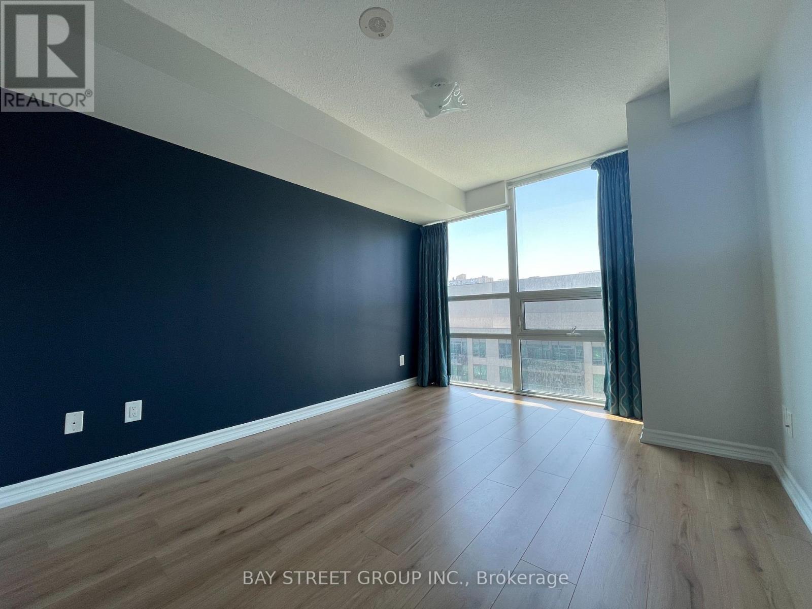 2115 - 19 Grand Trunk Crescent, Toronto, Ontario  M5J 3A3 - Photo 5 - C13004088