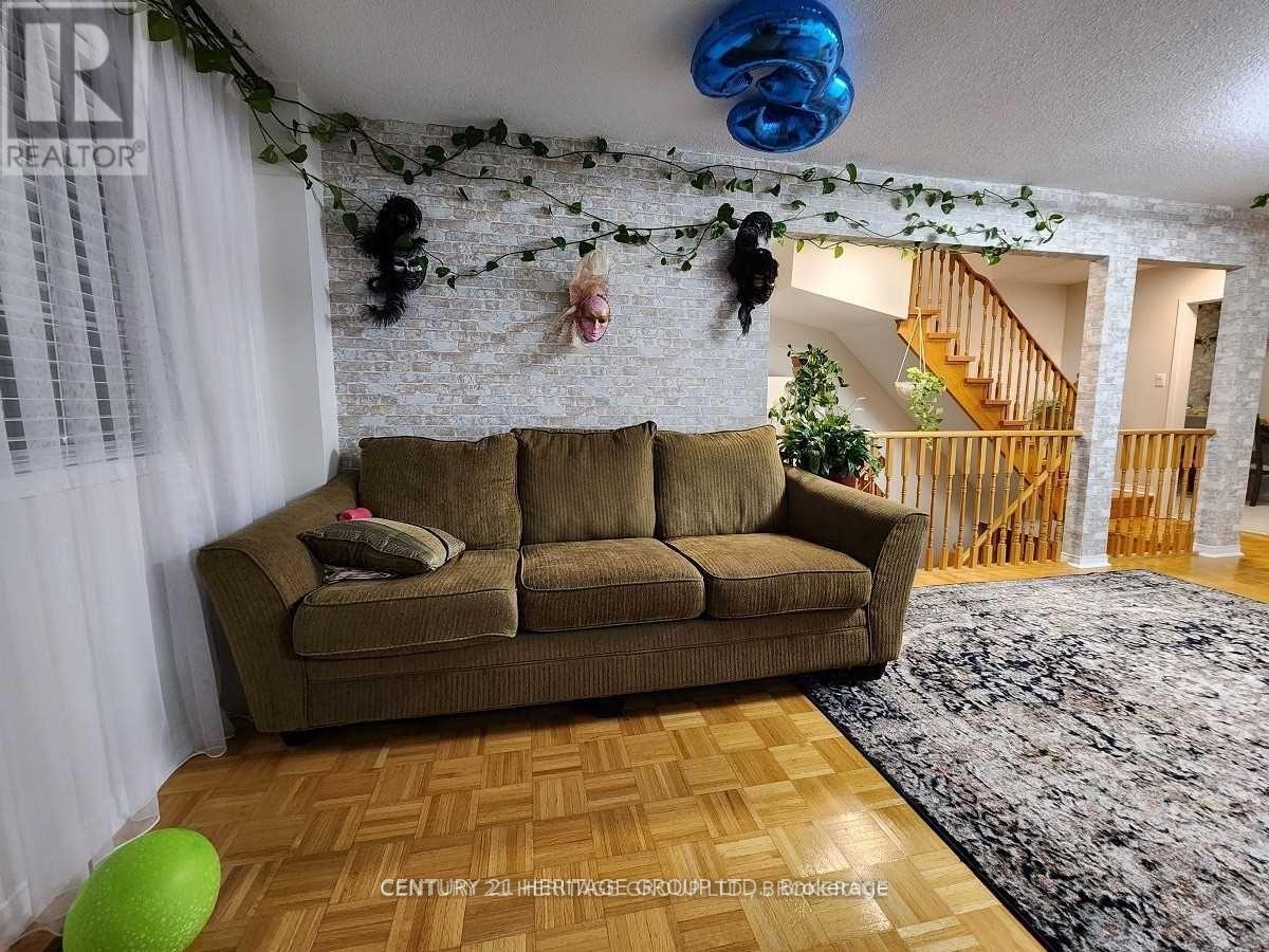 99 Lucena Crescent, Vaughan, Ontario  L6A 2W4 - Photo 33 - N13004448