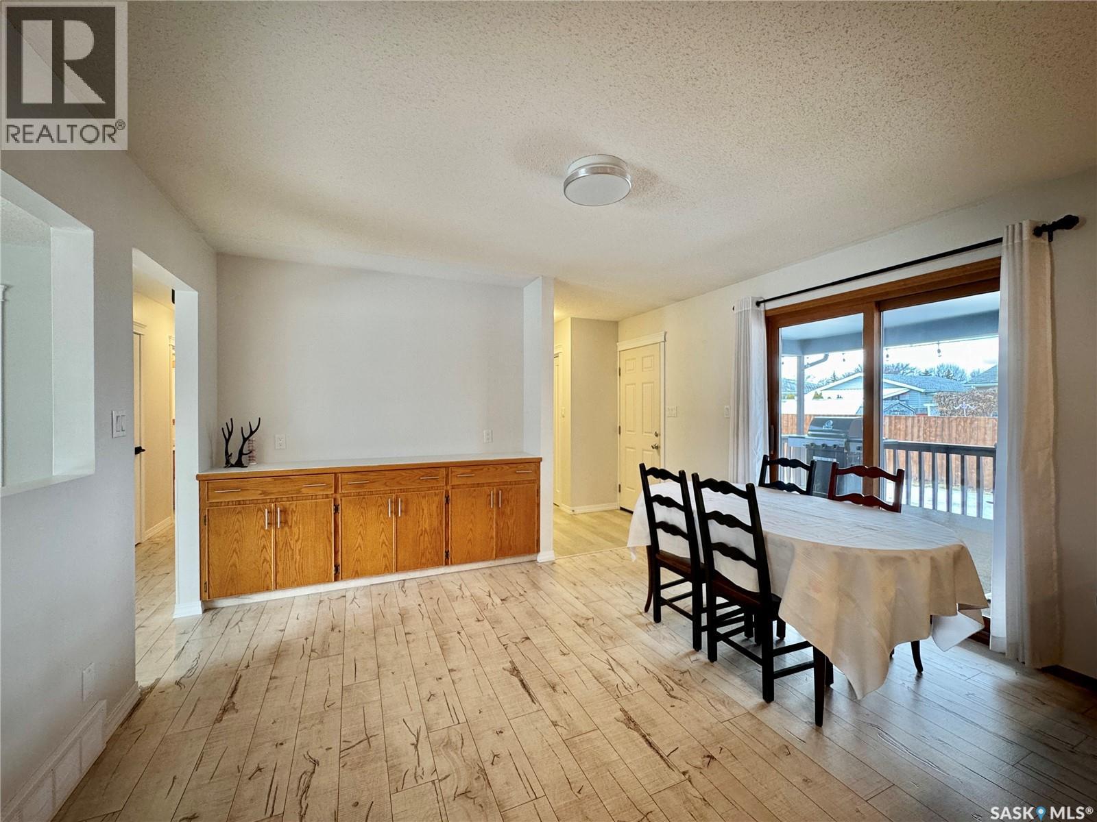 813 Stanley Street, Esterhazy, Saskatchewan  S0A 0X0 - Photo 15 - SK033033