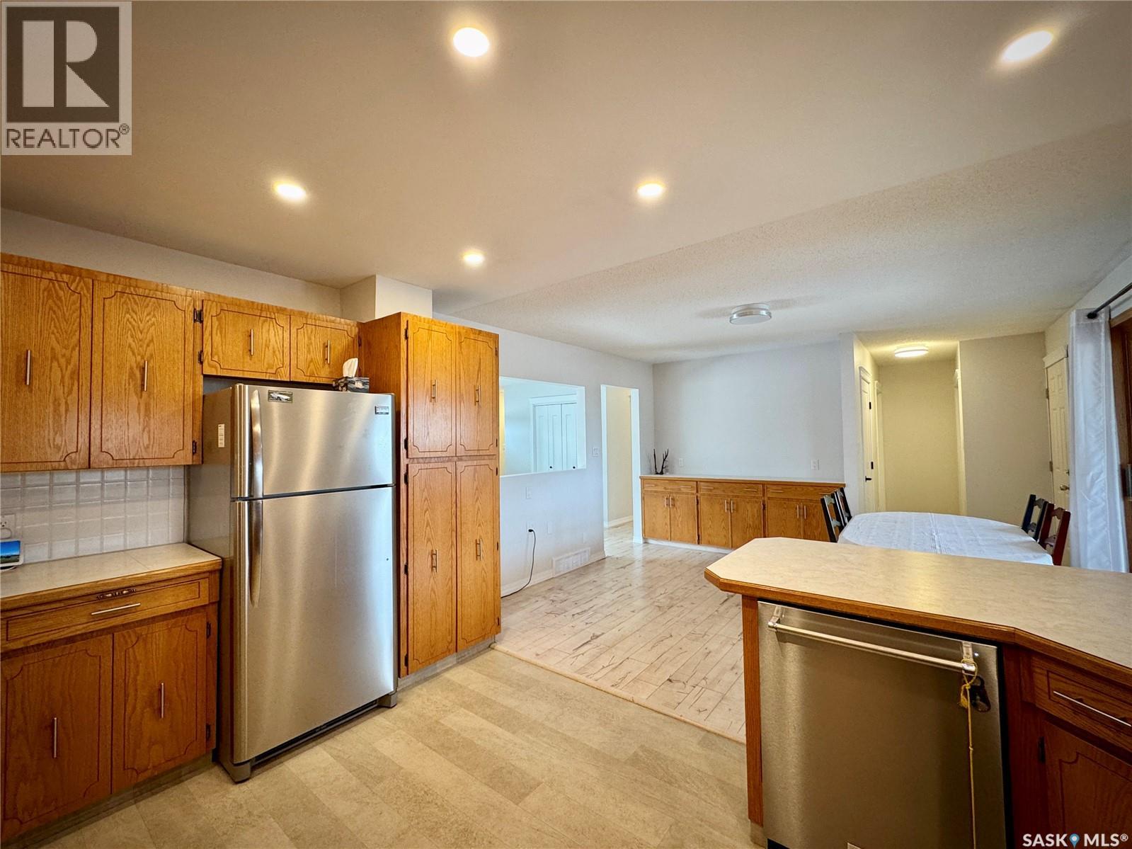 813 Stanley Street, Esterhazy, Saskatchewan  S0A 0X0 - Photo 14 - SK033033