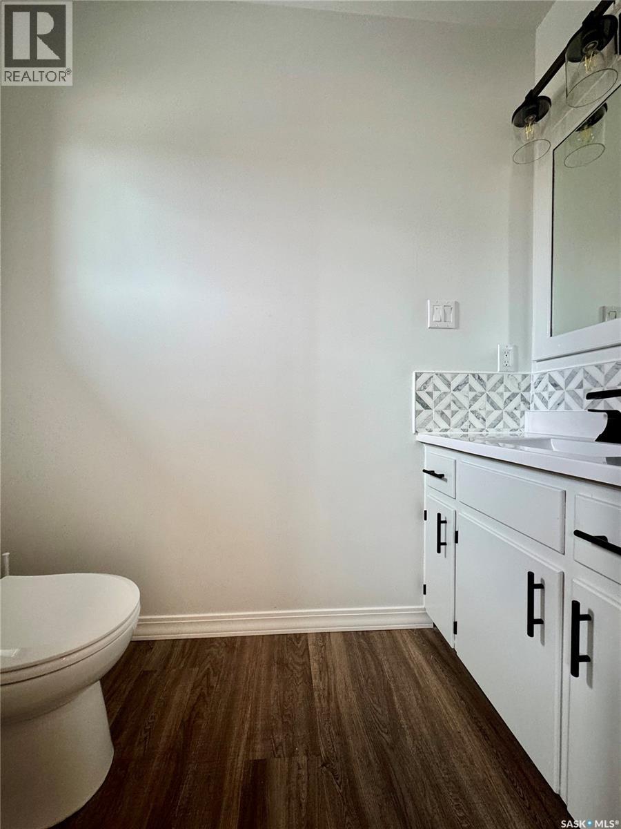 813 Stanley Street, Esterhazy, Saskatchewan  S0A 0X0 - Photo 27 - SK033033