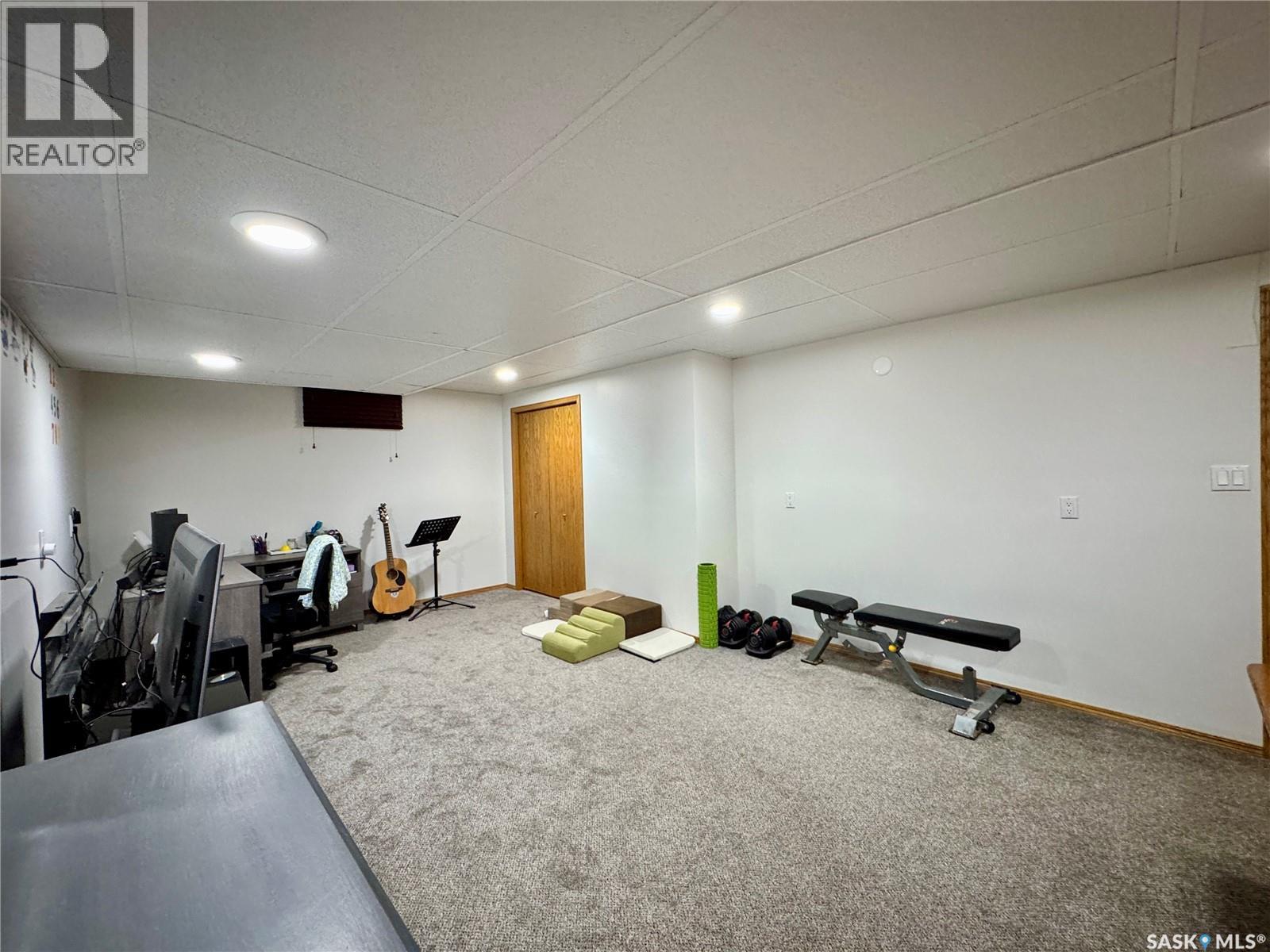 813 Stanley Street, Esterhazy, Saskatchewan  S0A 0X0 - Photo 40 - SK033033