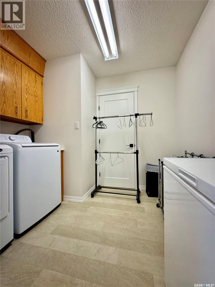 813 Stanley Street, Esterhazy, Saskatchewan  S0A 0X0 - Photo 19 - SK033033