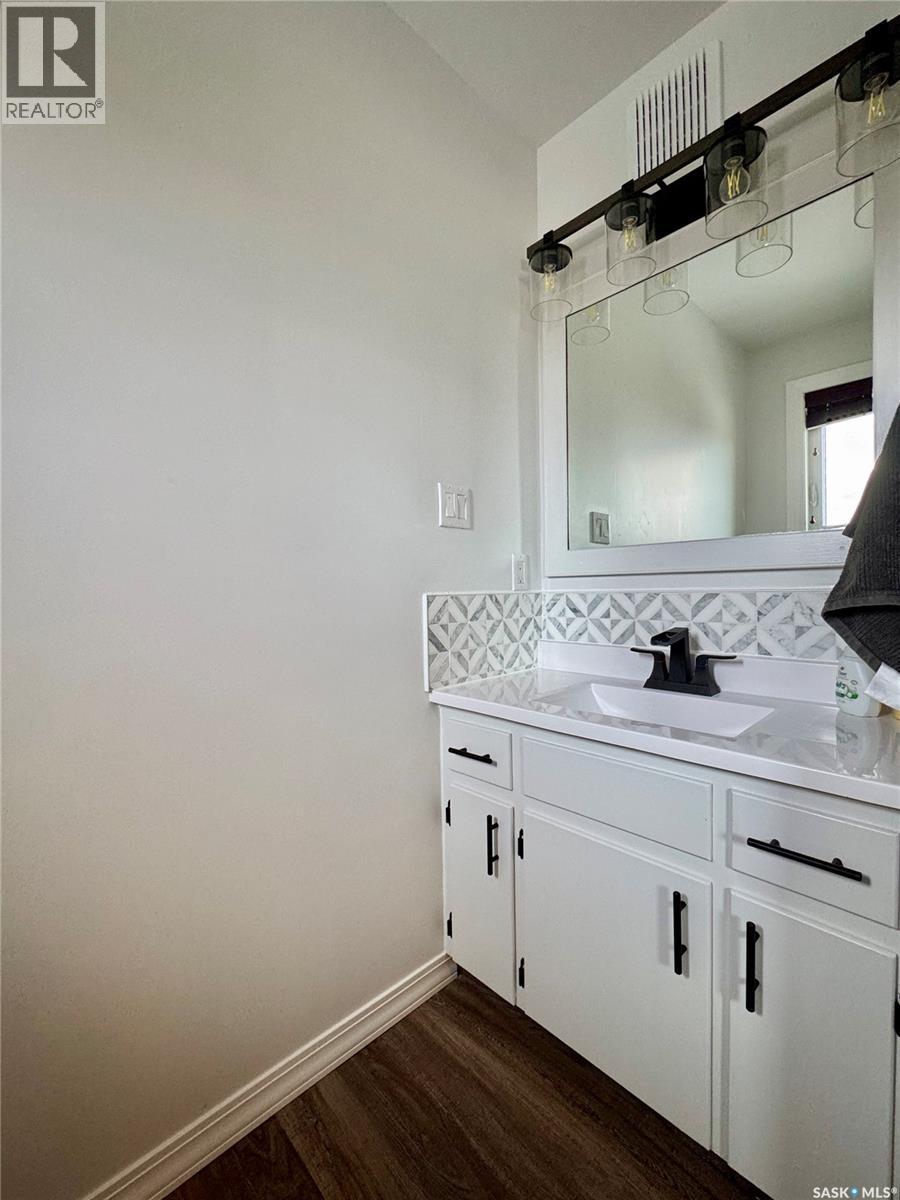 813 Stanley Street, Esterhazy, Saskatchewan  S0A 0X0 - Photo 26 - SK033033