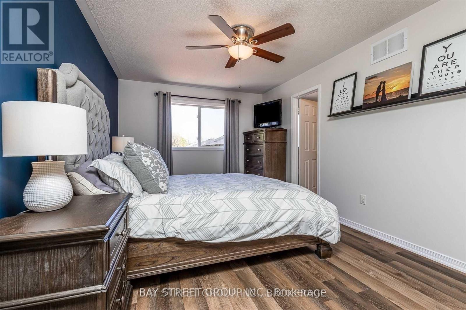 1833 Hobson Drive, Burlington, Ontario  L7L 6P9 - Photo 16 - W13004404