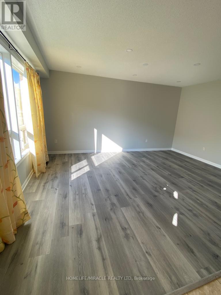 28 Tawnie Crescent, Brampton (Credit Valley), Ontario  L6X 0L7 - Photo 10 - W13004438