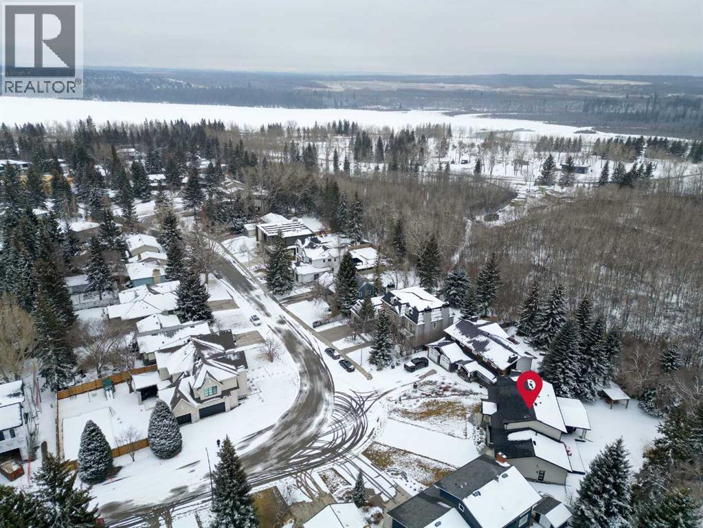 6755 Livingstone Drive Sw, Calgary, Alberta T3E 6J2 - Photo 46 - A2296083