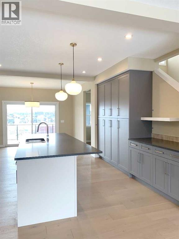 152 Crimson Ridge Place, Calgary, Alberta  T3L 0K4 - Photo 6 - A2299822