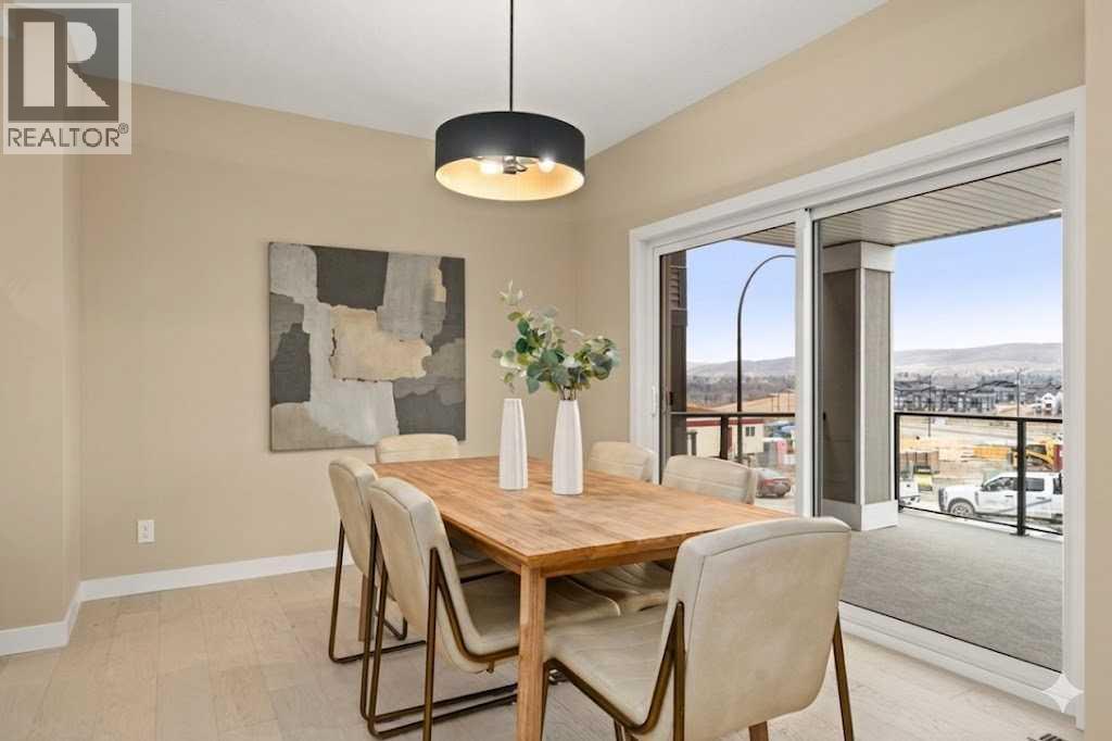 152 Crimson Ridge Place, Calgary, Alberta  T3L 0K4 - Photo 9 - A2299822