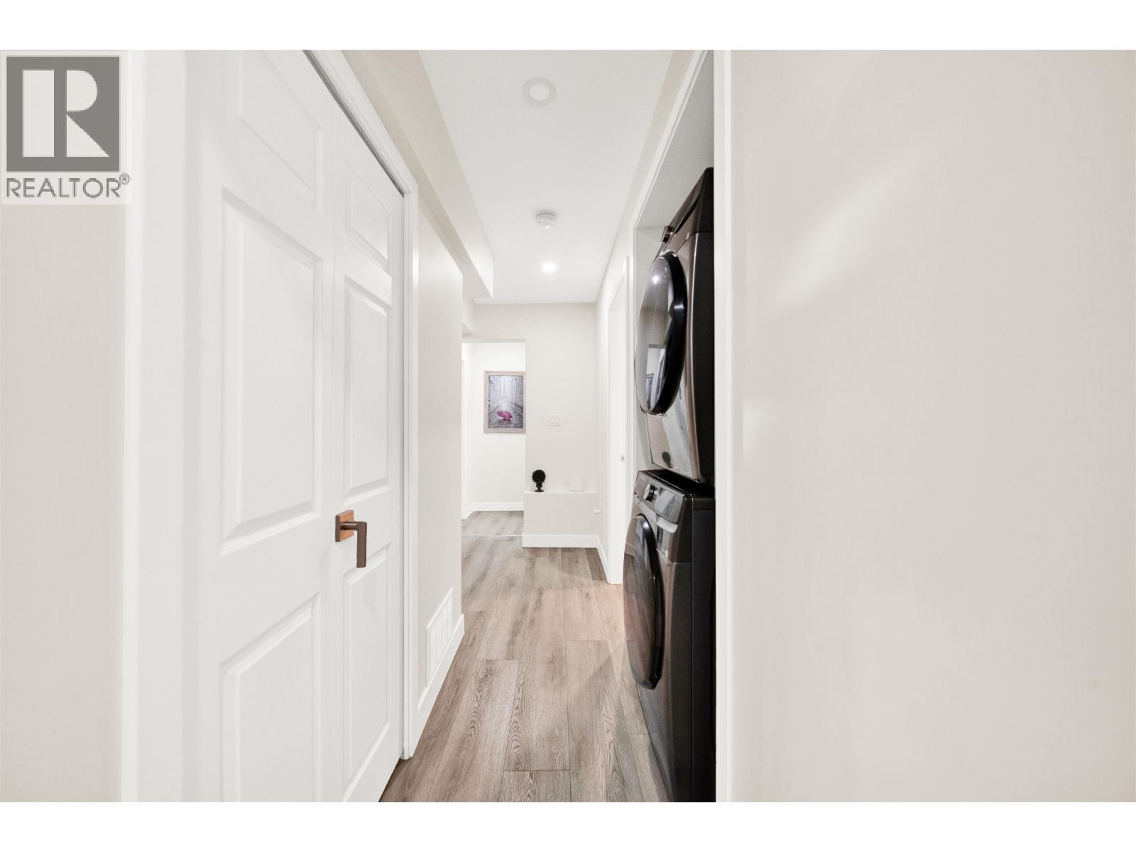 3825 Azalea Place, Port Coquitlam, British Columbia V3B 4A1 - Photo 21 - R3110596