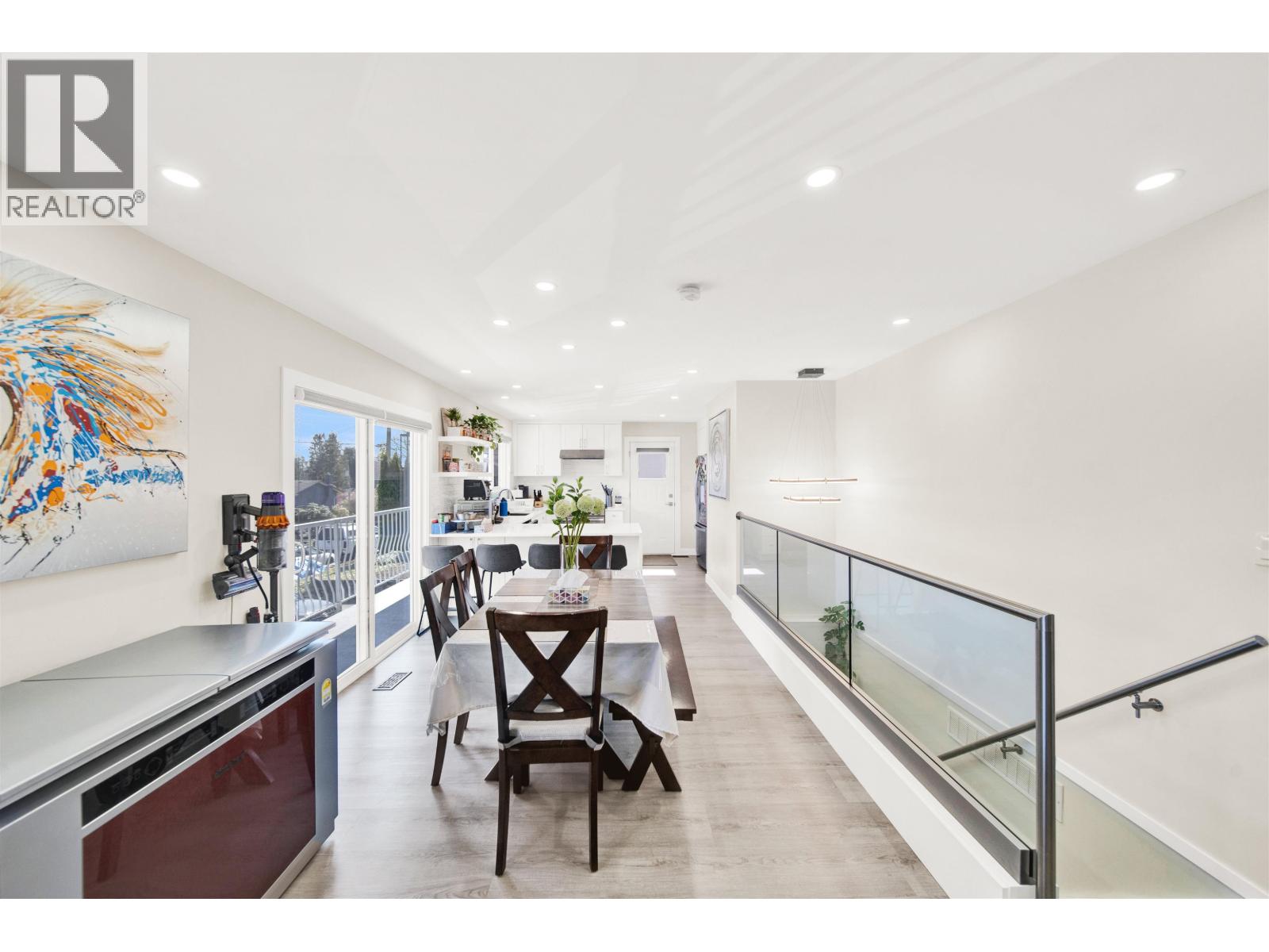 3825 Azalea Place, Port Coquitlam, British Columbia V3B 4A1 - Photo 6 - R3110596