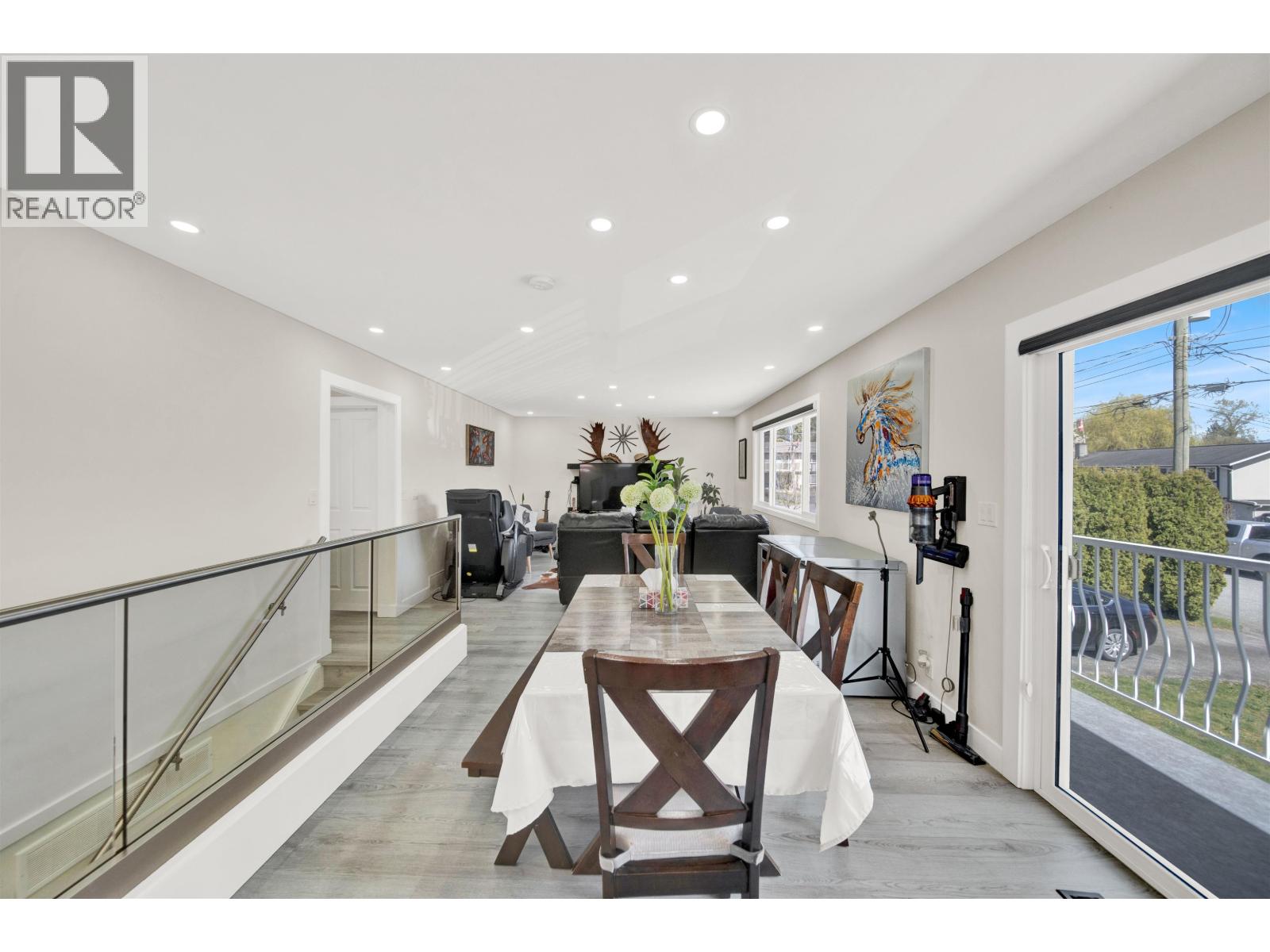 3825 Azalea Place, Port Coquitlam, British Columbia V3B 4A1 - Photo 5 - R3110596