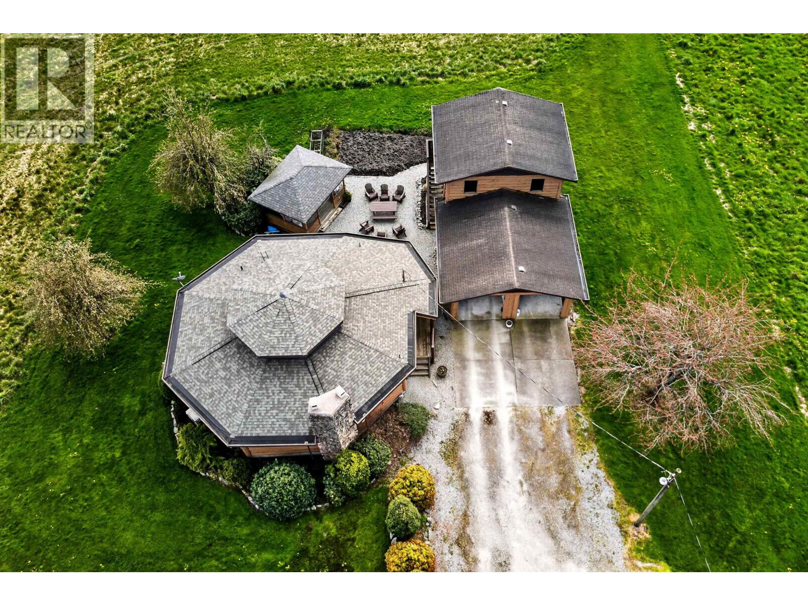 20066 Mcneil Road, Pitt Meadows, British Columbia  V3Y 1Z1 - Photo 5 - R3111635