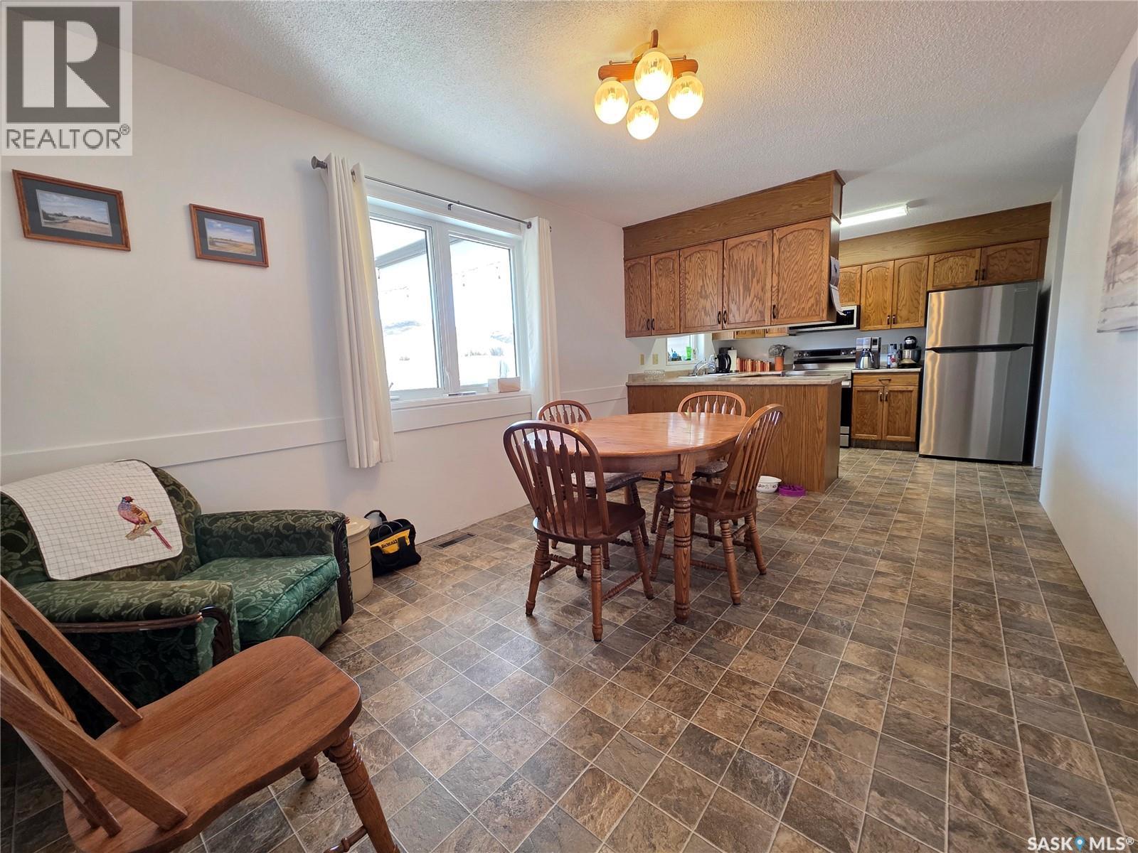 2 Fishermans Drive, Carefree Park, Bone Creek Rm No. 108, Saskatchewan  S0N 2N0 - Photo 7 - SK032943