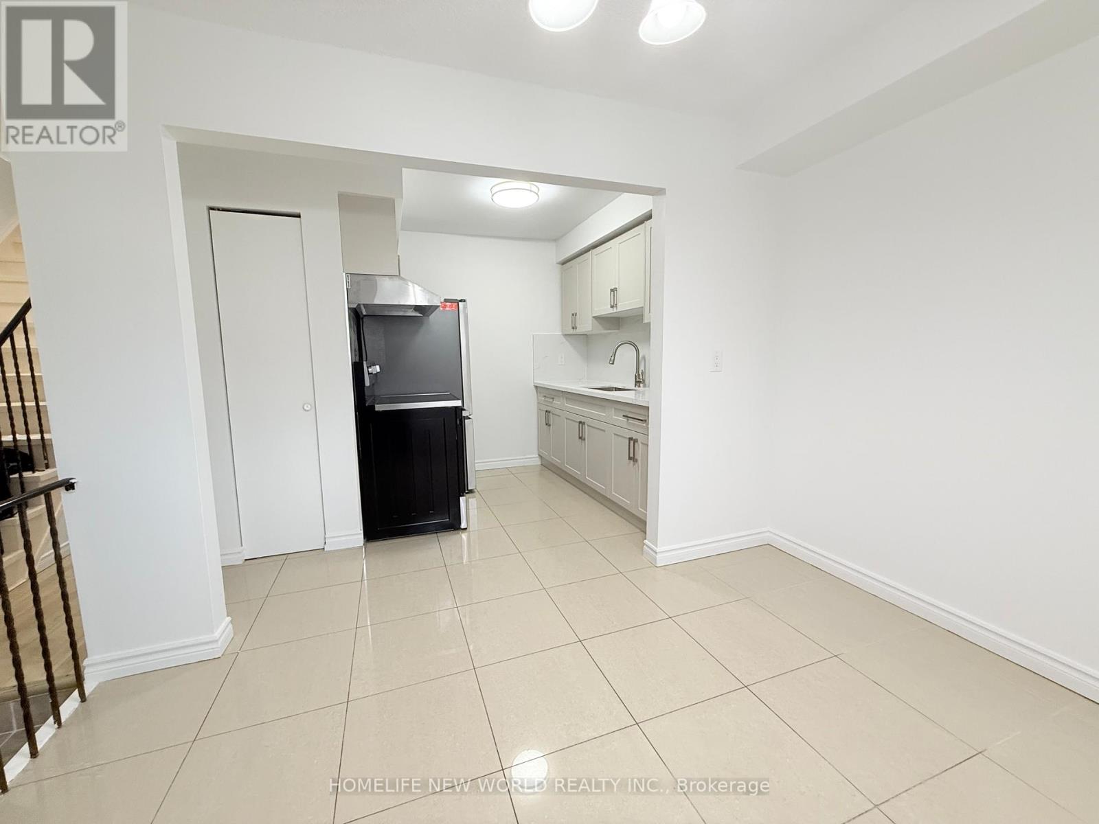 109 - 1280 Bridletowne Circle, Toronto, Ontario  M1W 2V4 - Photo 2 - E12999194