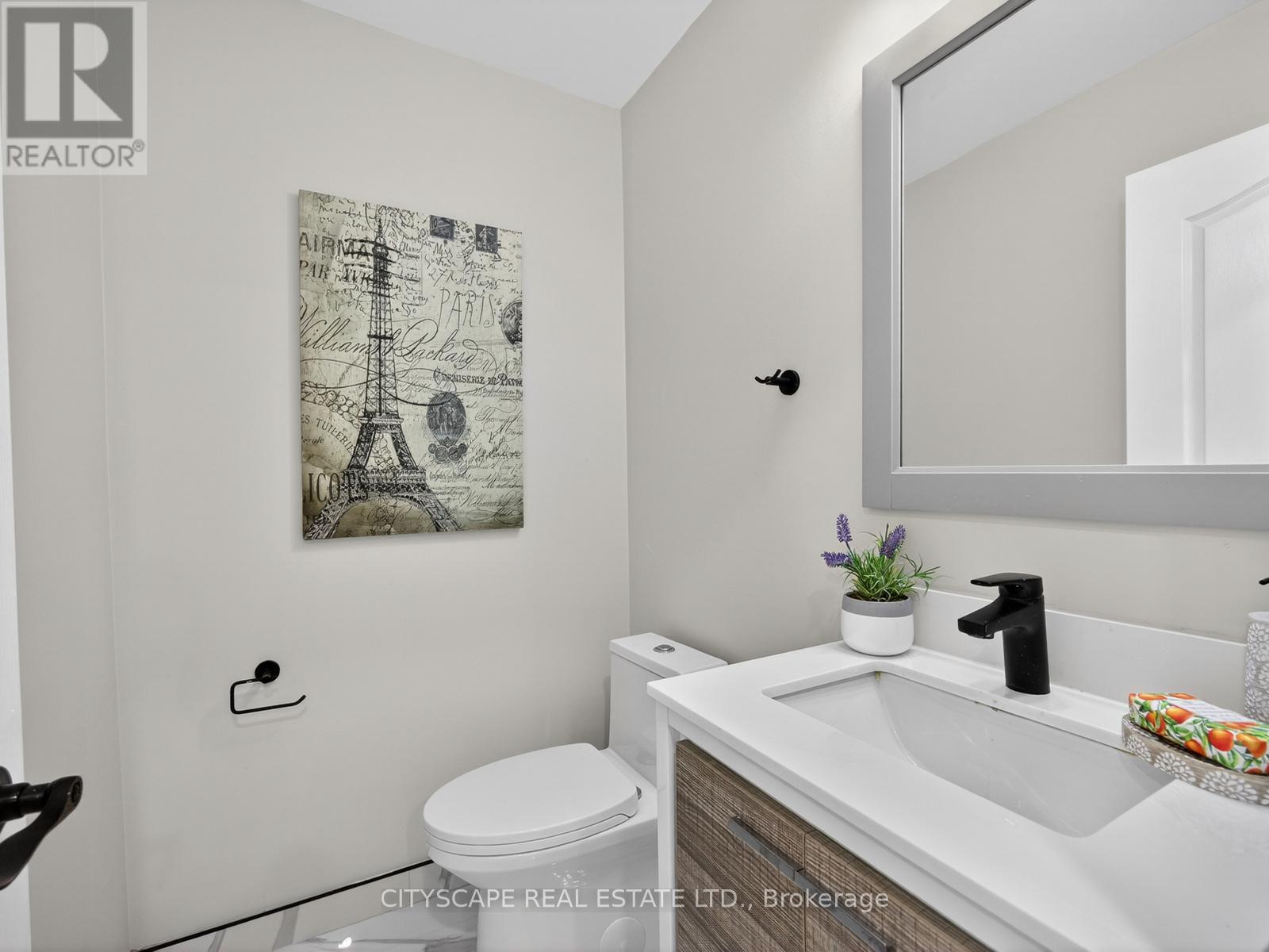 67 - 601 Shoreline Drive, Mississauga, Ontario  L5B 4K7 - Photo 7 - W12870542