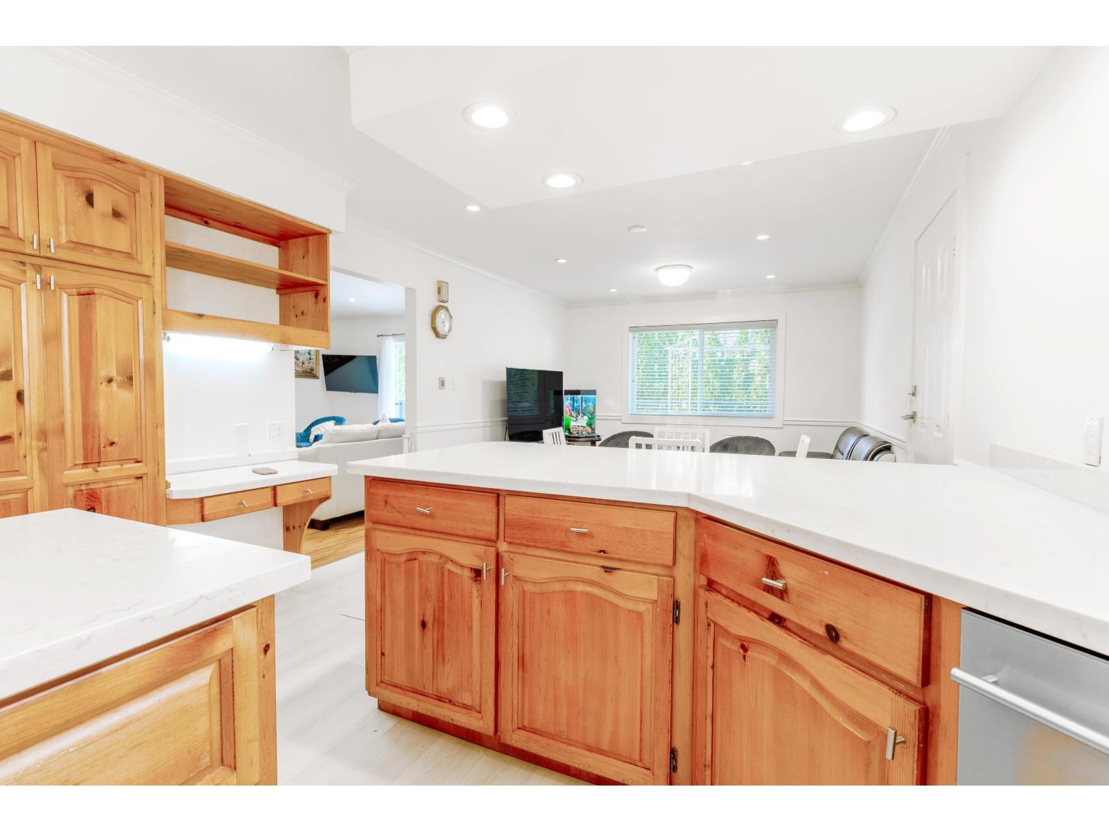 8843 Wooler Terrace, Mission, British Columbia  V4S 0B9 - Photo 11 - R3112165