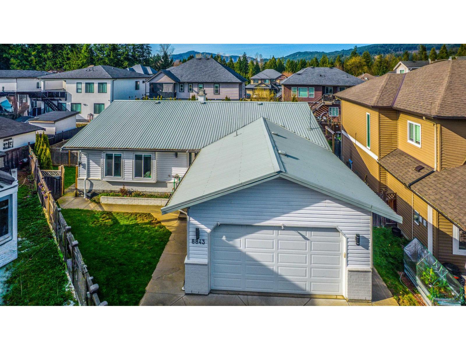 8843 Wooler Terrace, Mission, British Columbia  V4S 0B9 - Photo 38 - R3112165