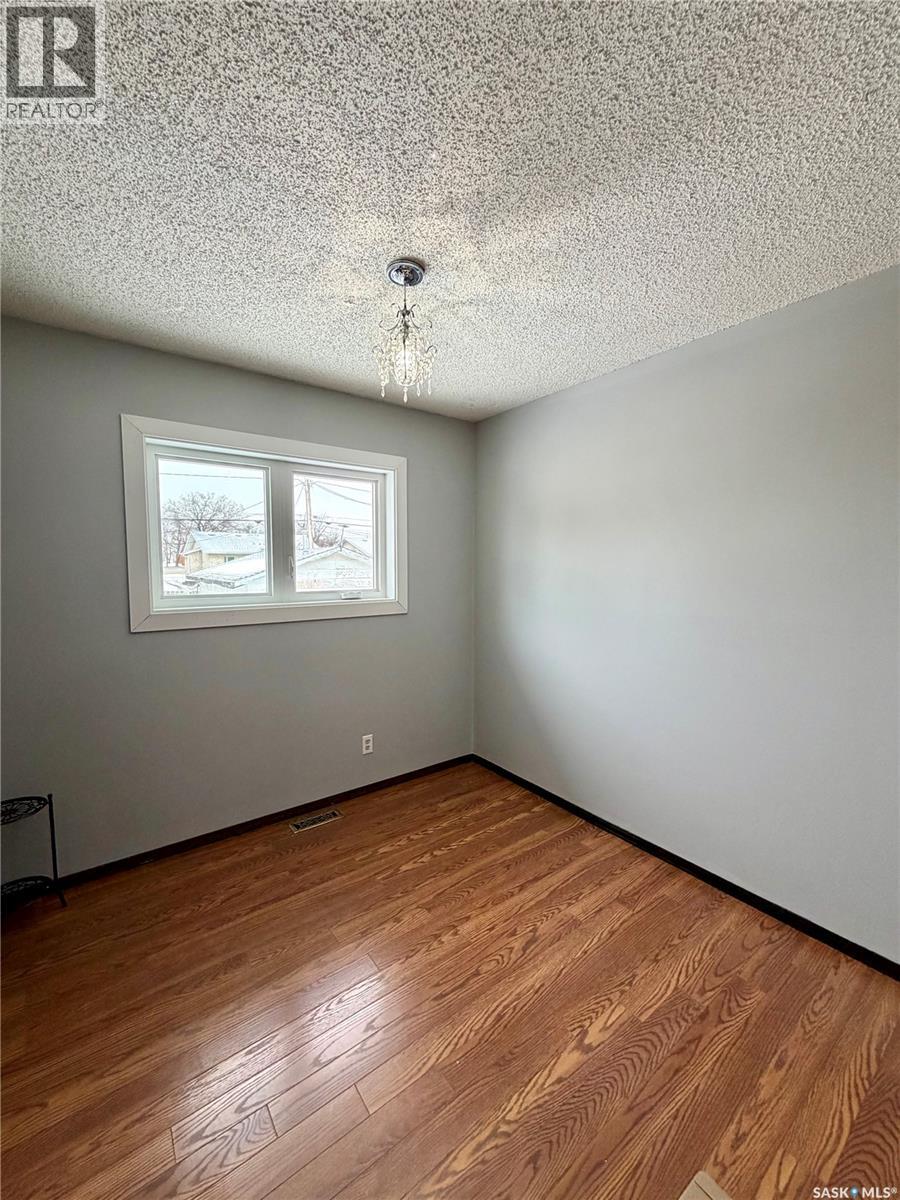 610 Main Street, Hudson Bay, Saskatchewan  S0E 0Y0 - Photo 10 - SK032916