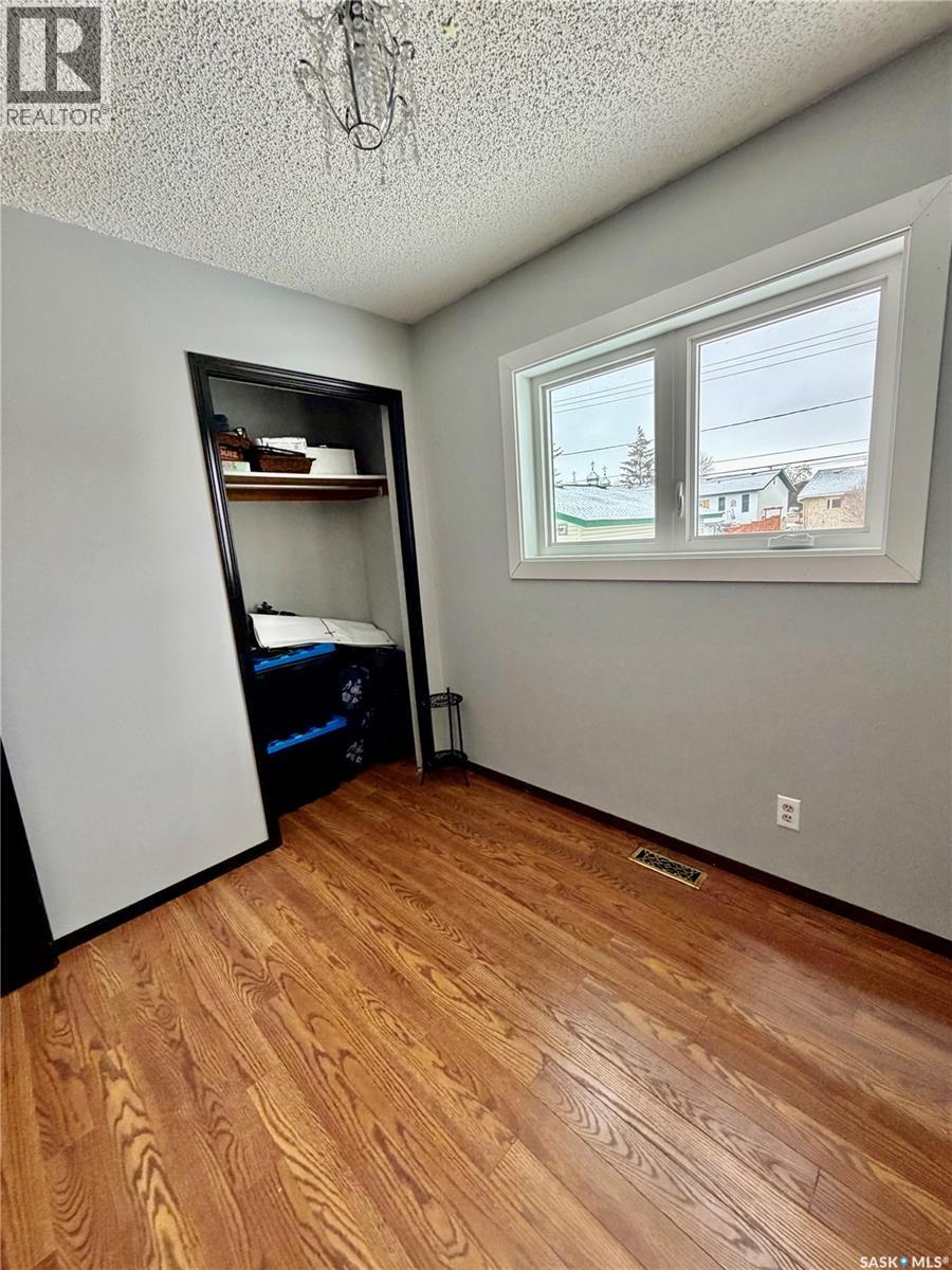 610 Main Street, Hudson Bay, Saskatchewan  S0E 0Y0 - Photo 9 - SK032916