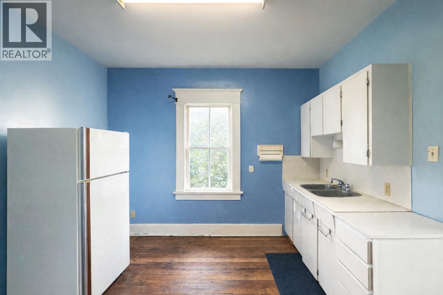 3865 Sandell Street, Burnaby, British Columbia V5H 1J9 - Photo 7 - R3111980