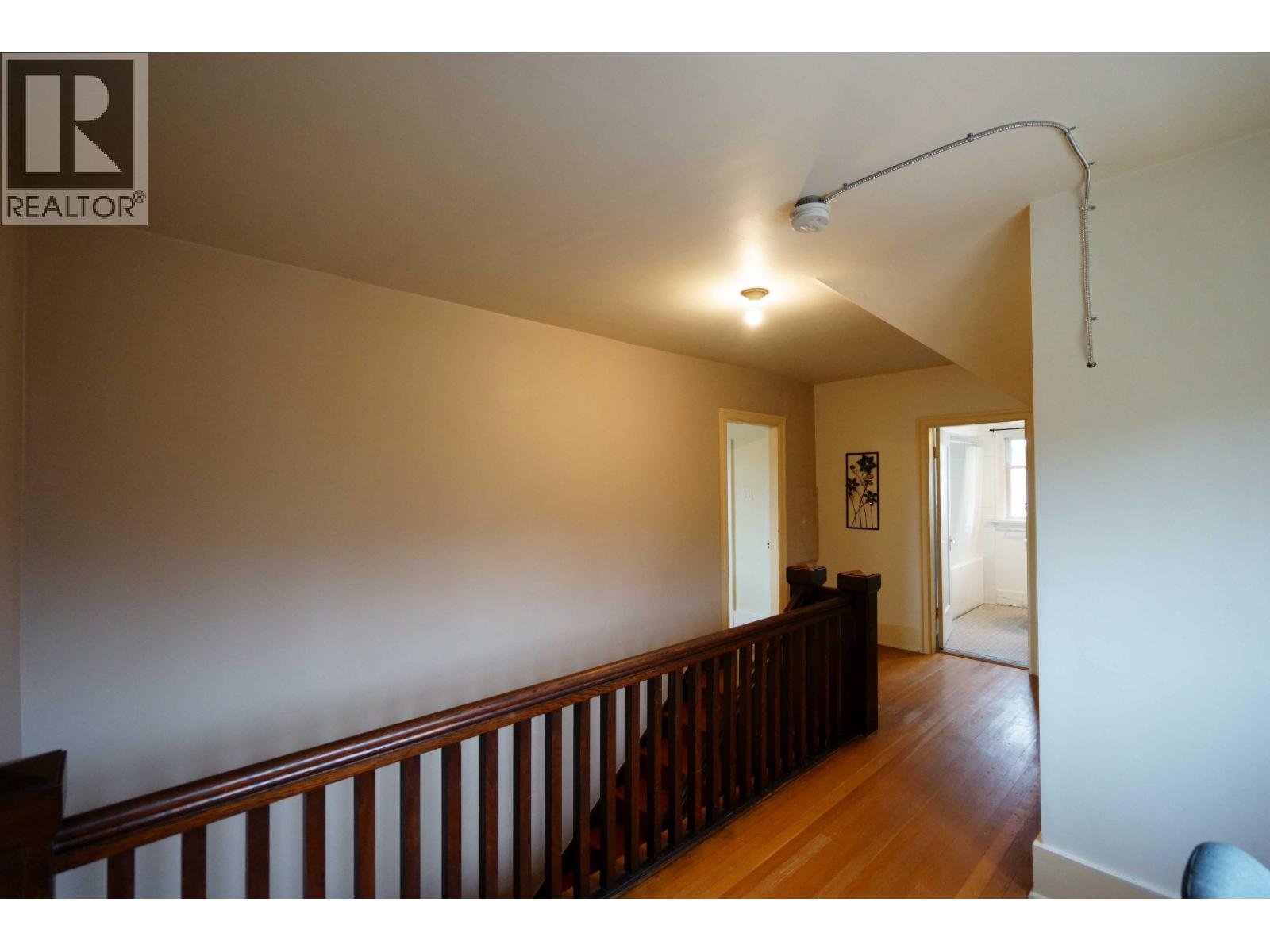 3945 W 10th Avenue, Vancouver, British Columbia V6R 2G9 - Photo 25 - R3105295