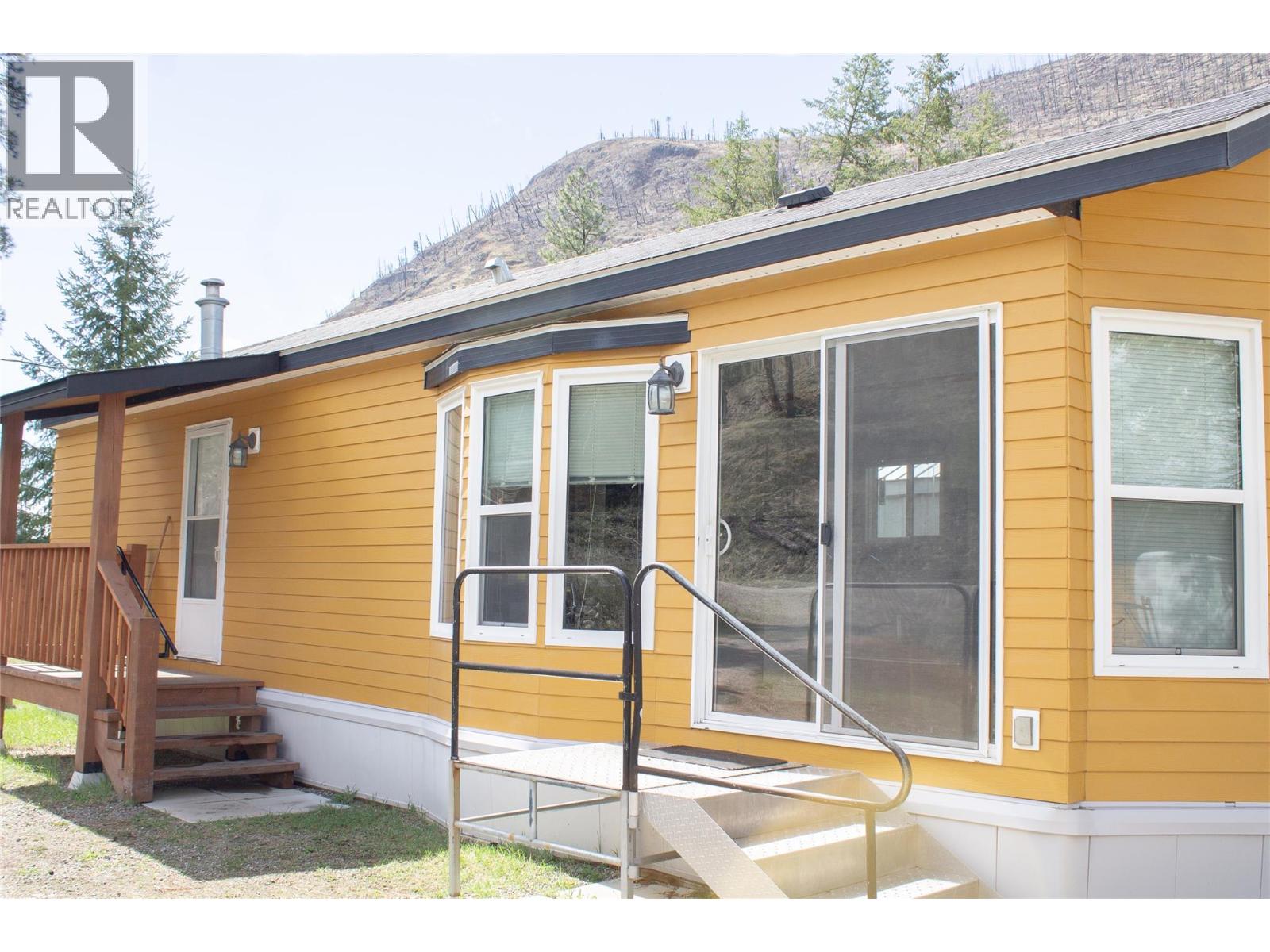 2955 33 Highway, Westbridge, British Columbia  V0H 1Y0 - Photo 4 - 10371111