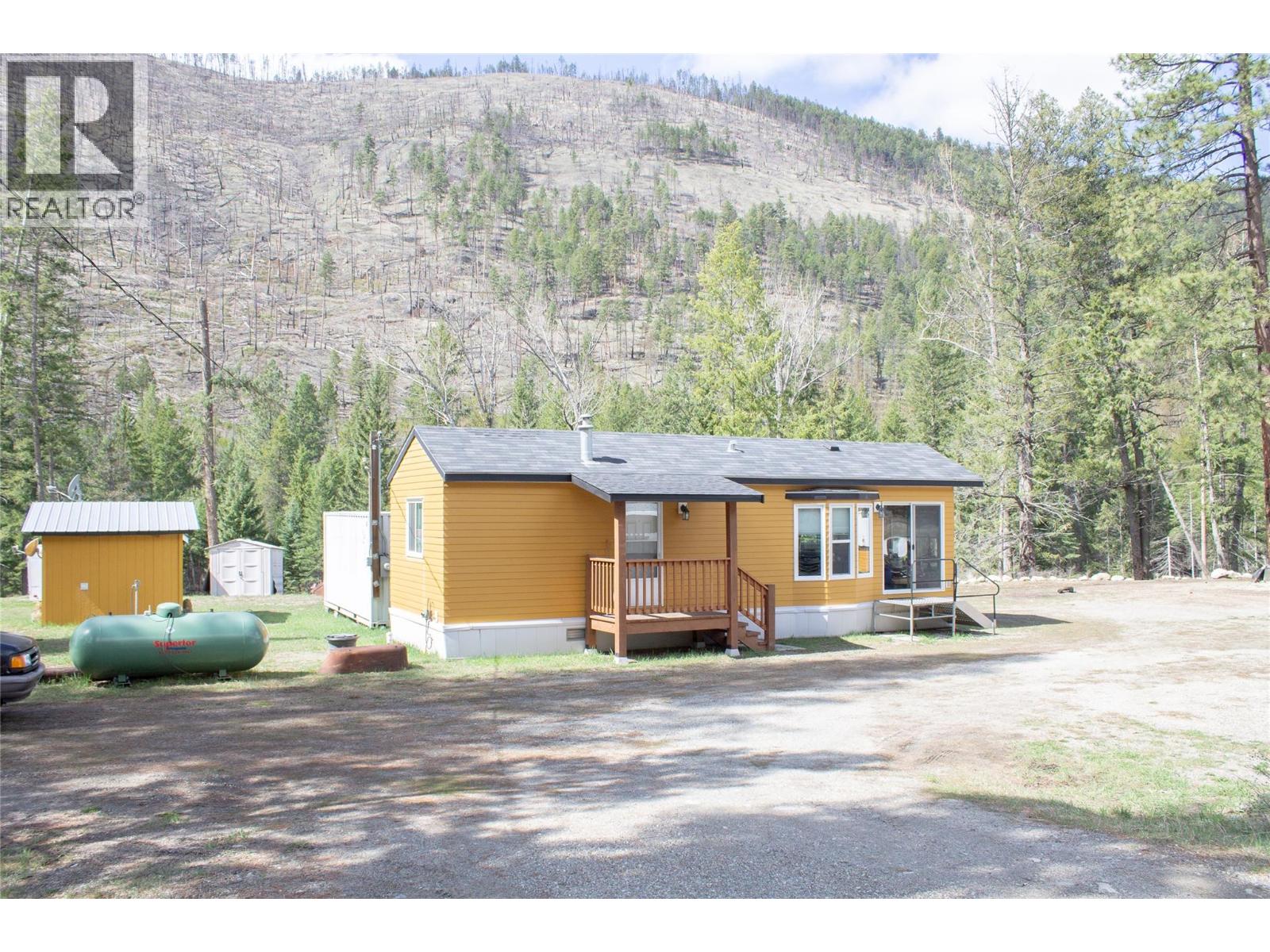 2955 33 Highway, Westbridge, British Columbia  V0H 1Y0 - Photo 5 - 10371111