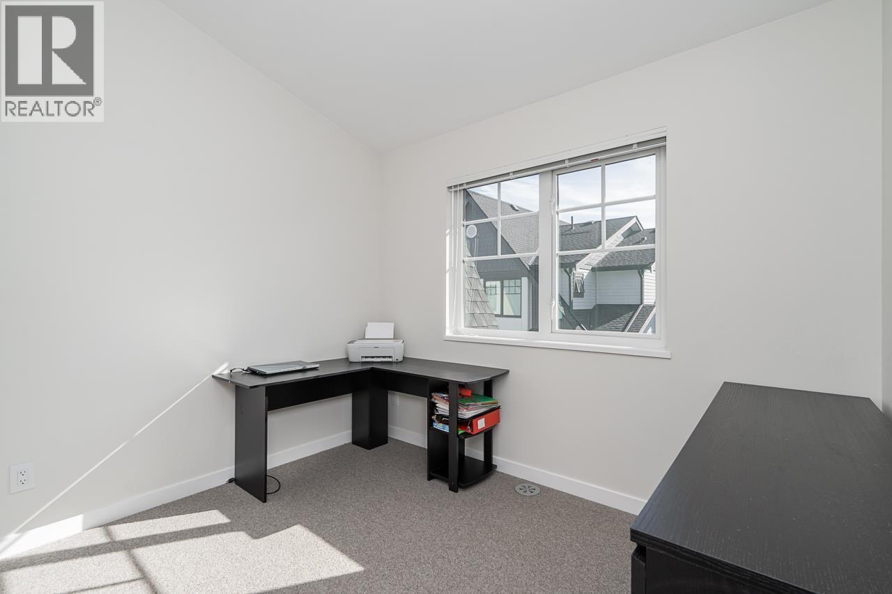 71 19451 Sutton Avenue, Pitt Meadows, British Columbia  V3Y 0G6 - Photo 24 - R3112116