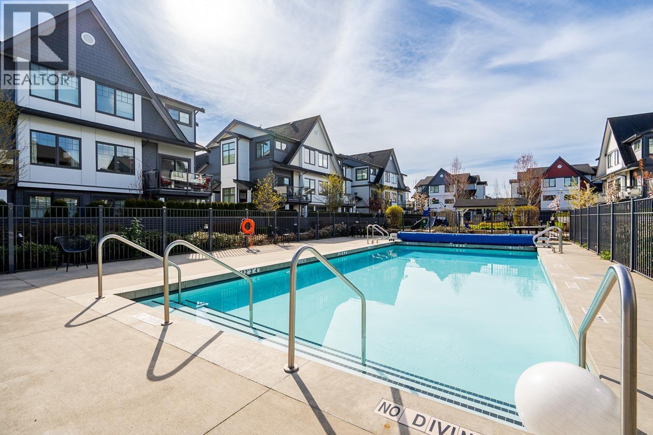 71 19451 Sutton Avenue, Pitt Meadows, British Columbia  V3Y 0G6 - Photo 36 - R3112116