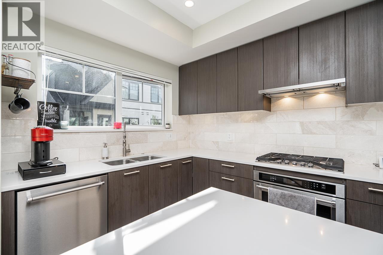 71 19451 Sutton Avenue, Pitt Meadows, British Columbia  V3Y 0G6 - Photo 14 - R3112116